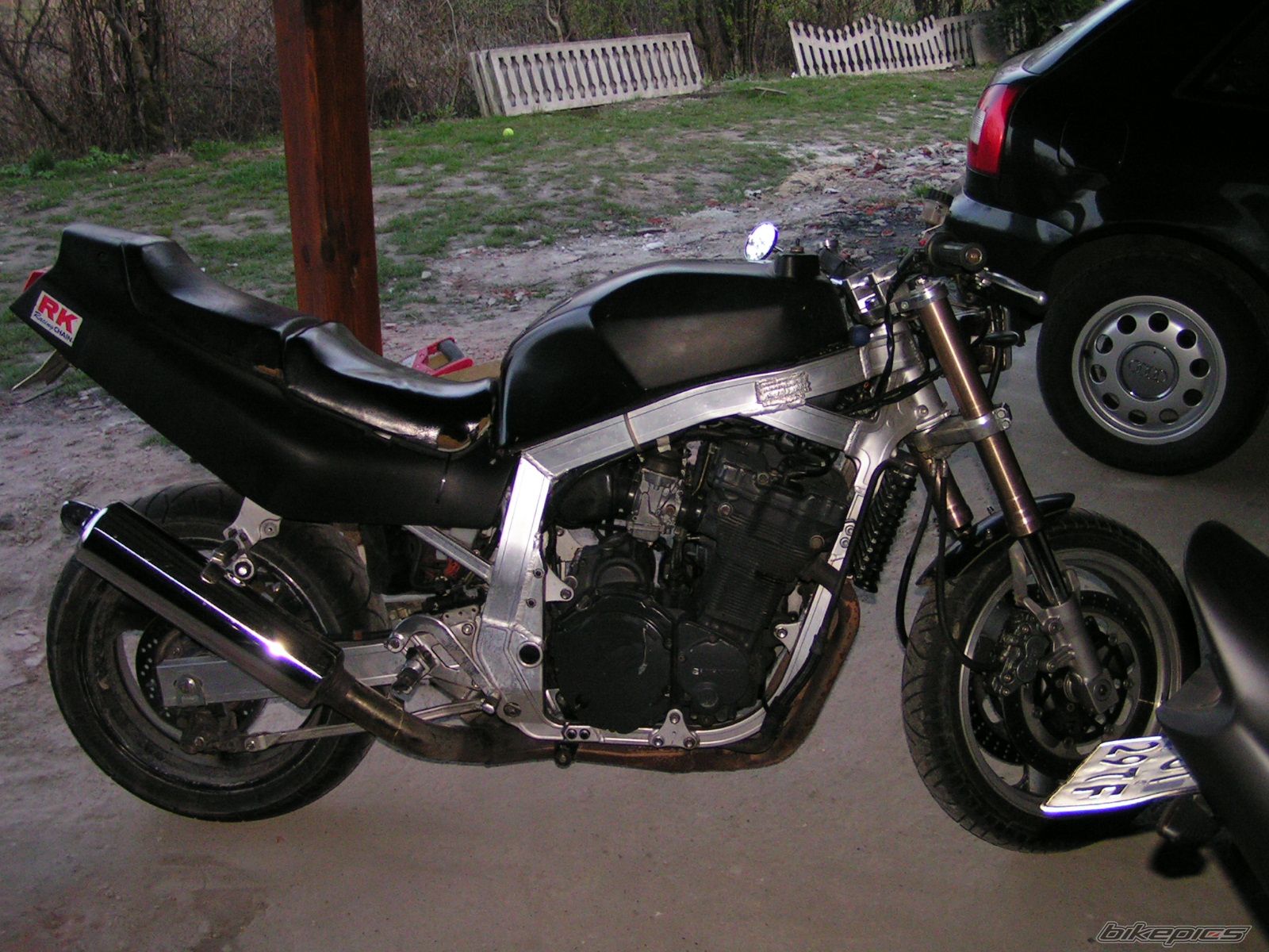 Photo 1632905