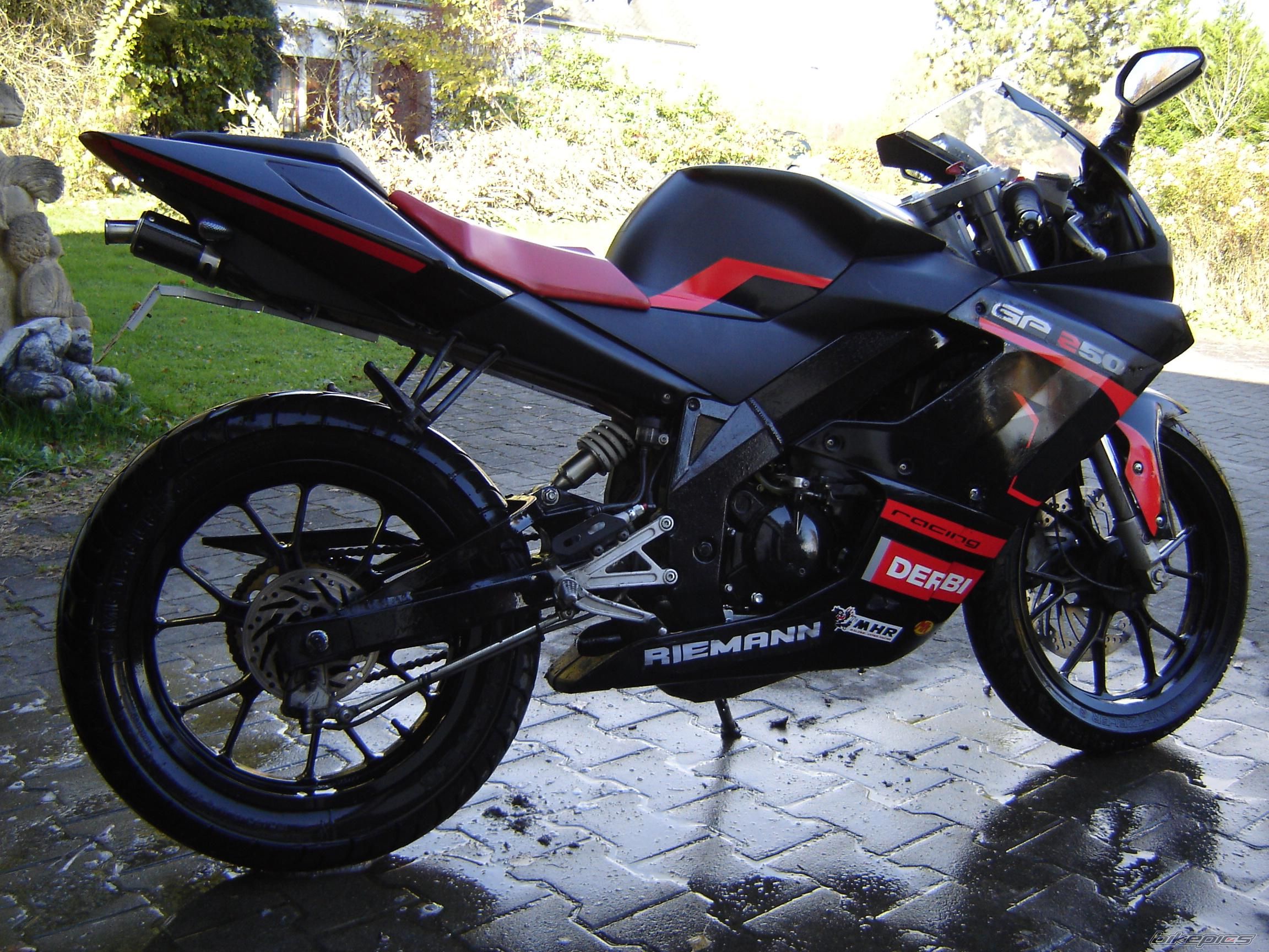 Photo 1633076
