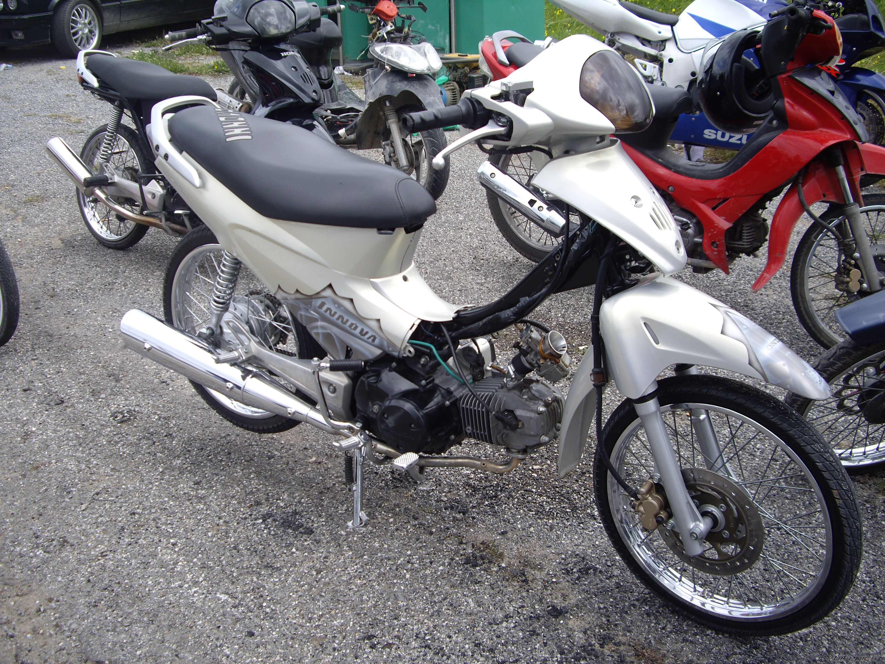 Photo 1633104