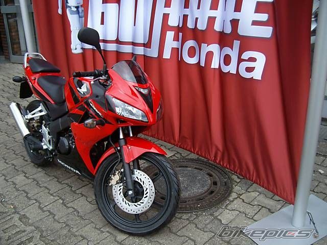Photo 1633145