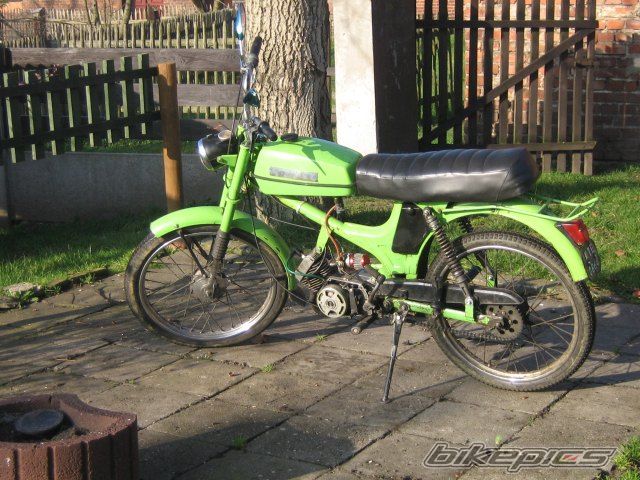Photo 1633201