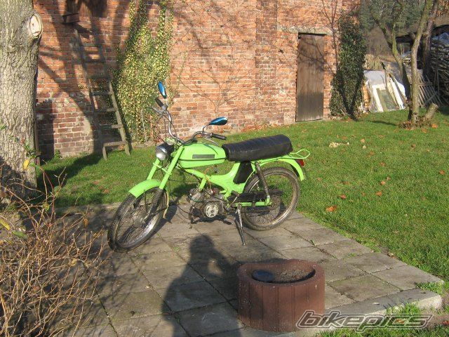 Photo 1633203