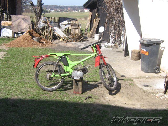 Photo 1633233