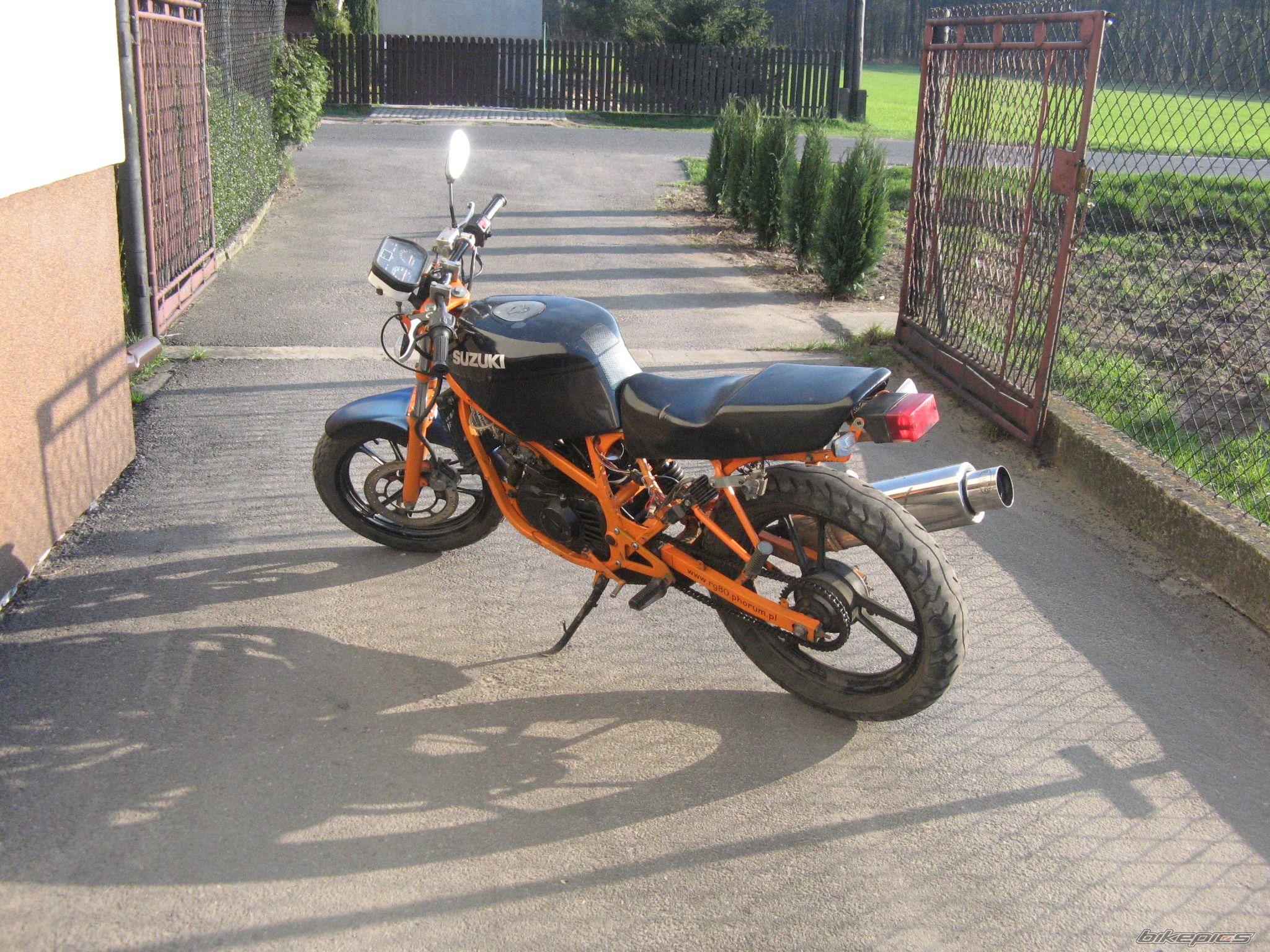 Photo 1633246
