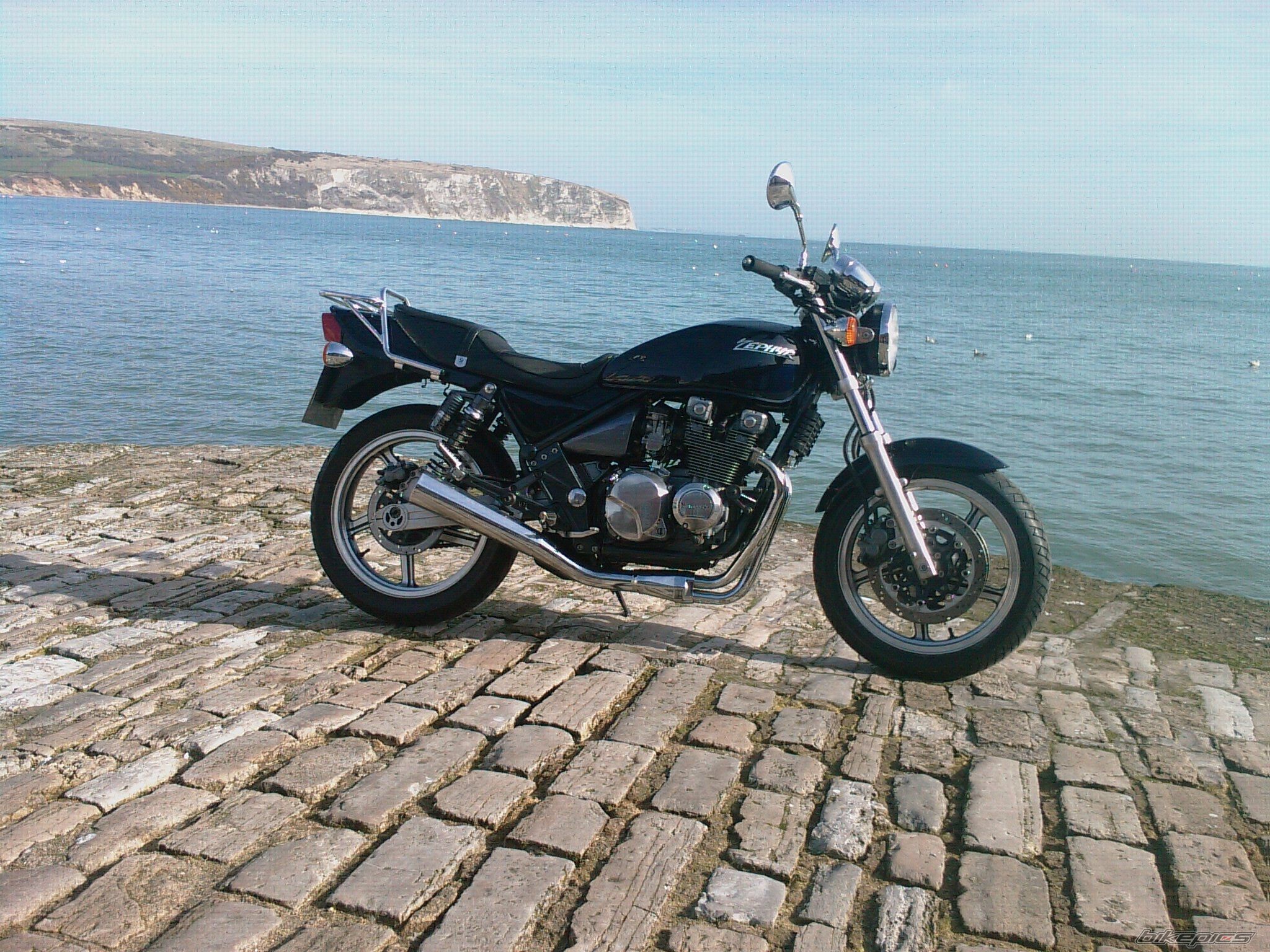 Photo 1633284