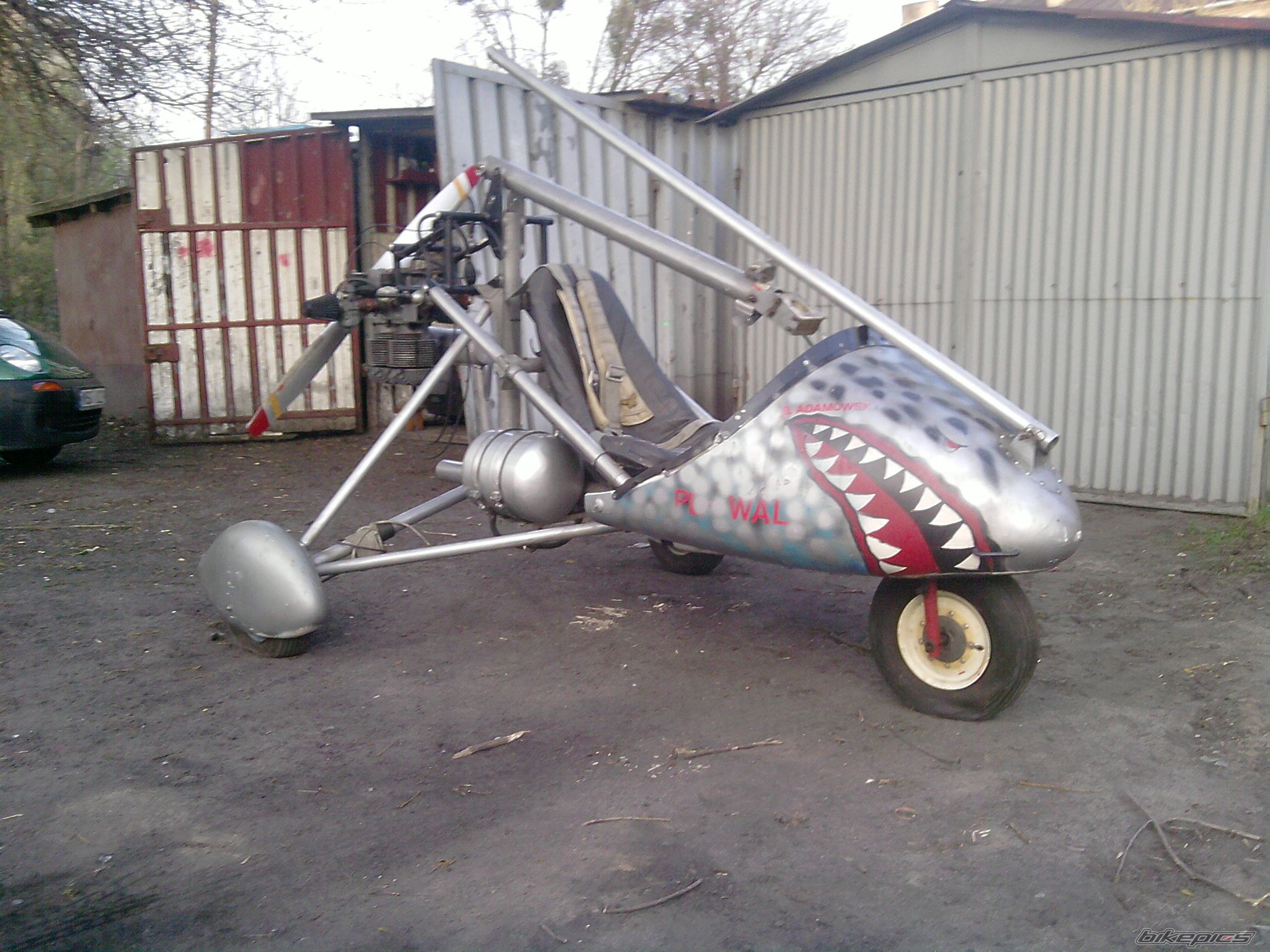 Photo 1633357