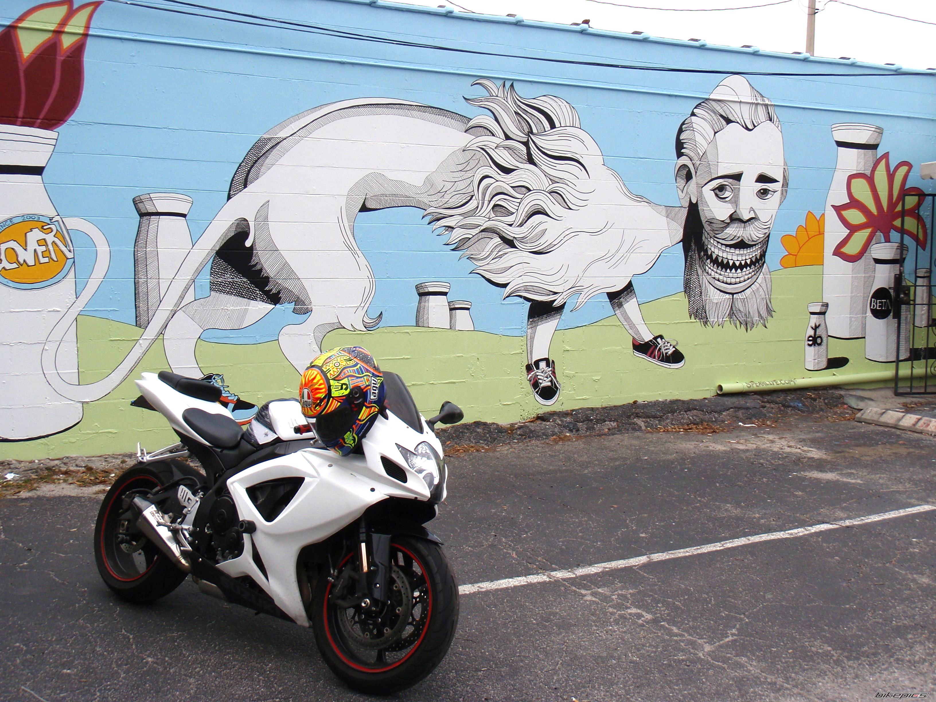 Bike Photo 1633396