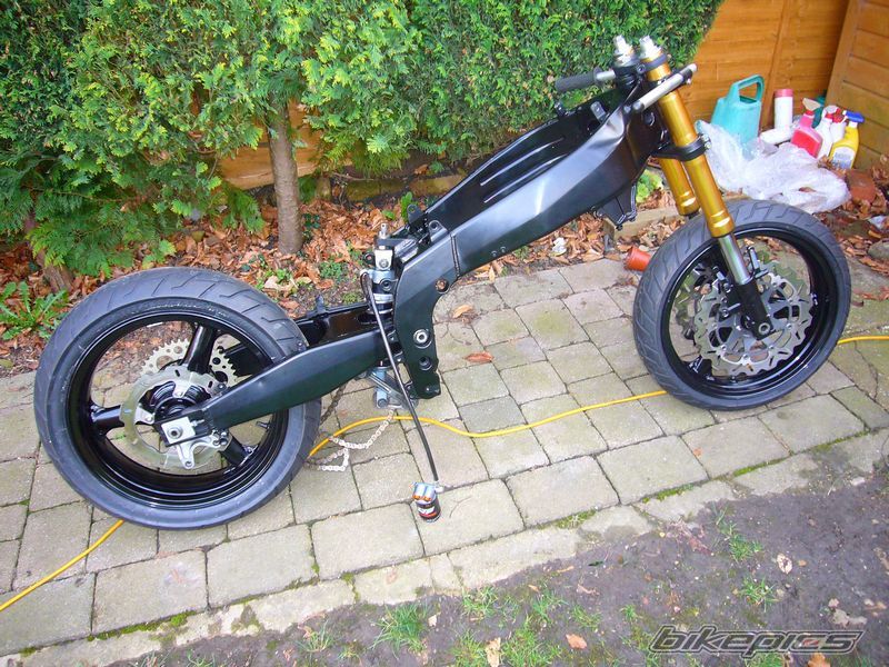Bike Photo 1633417