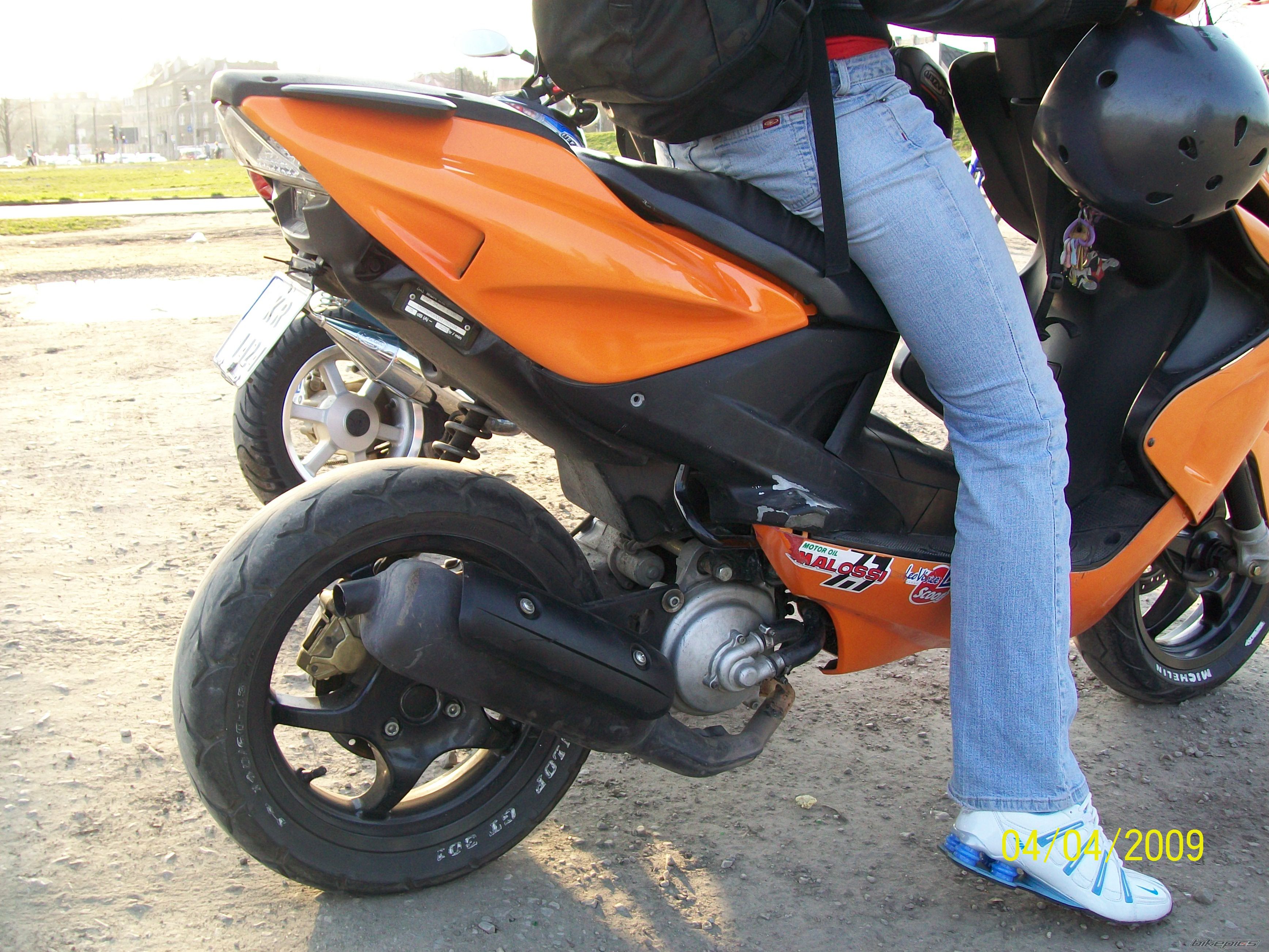 Photo 1633564