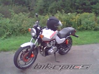 Photo 1633592