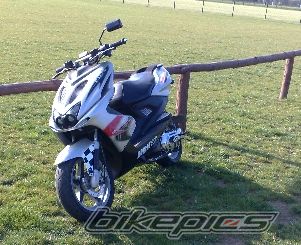 Photo 1633797