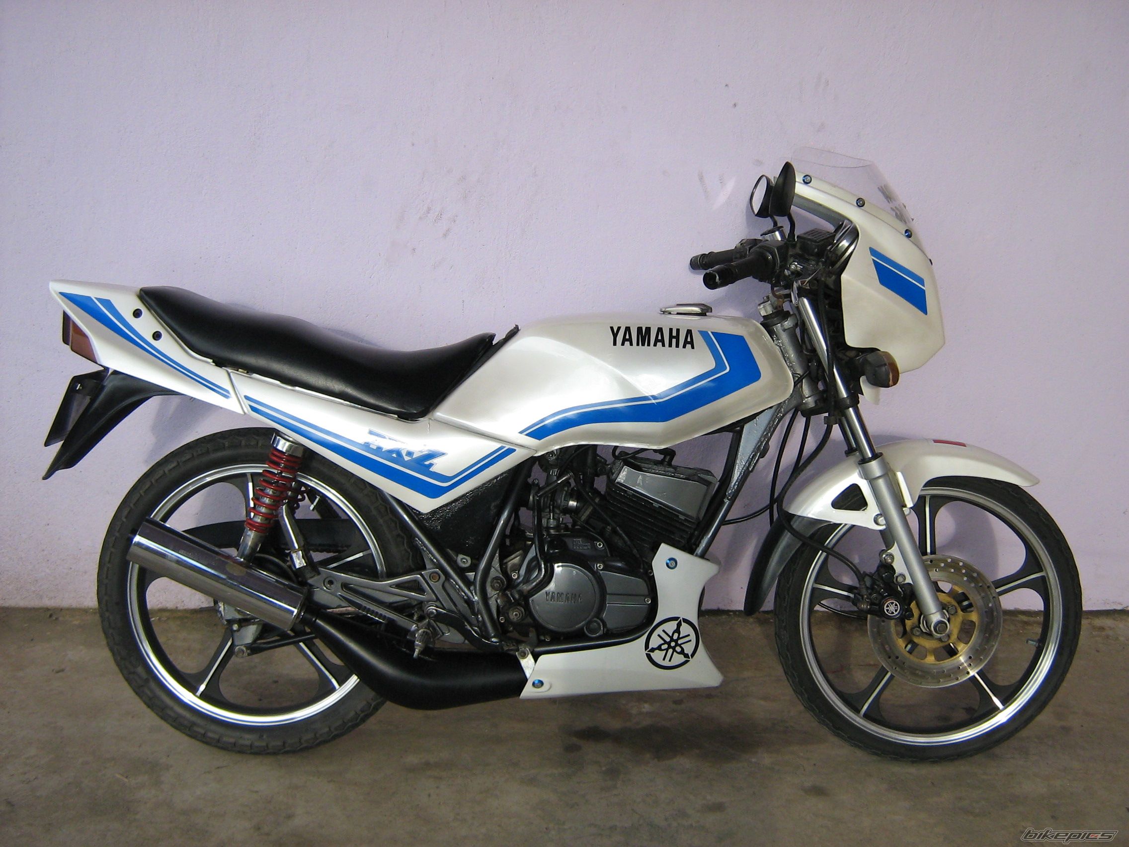 Bike Photo 1633872