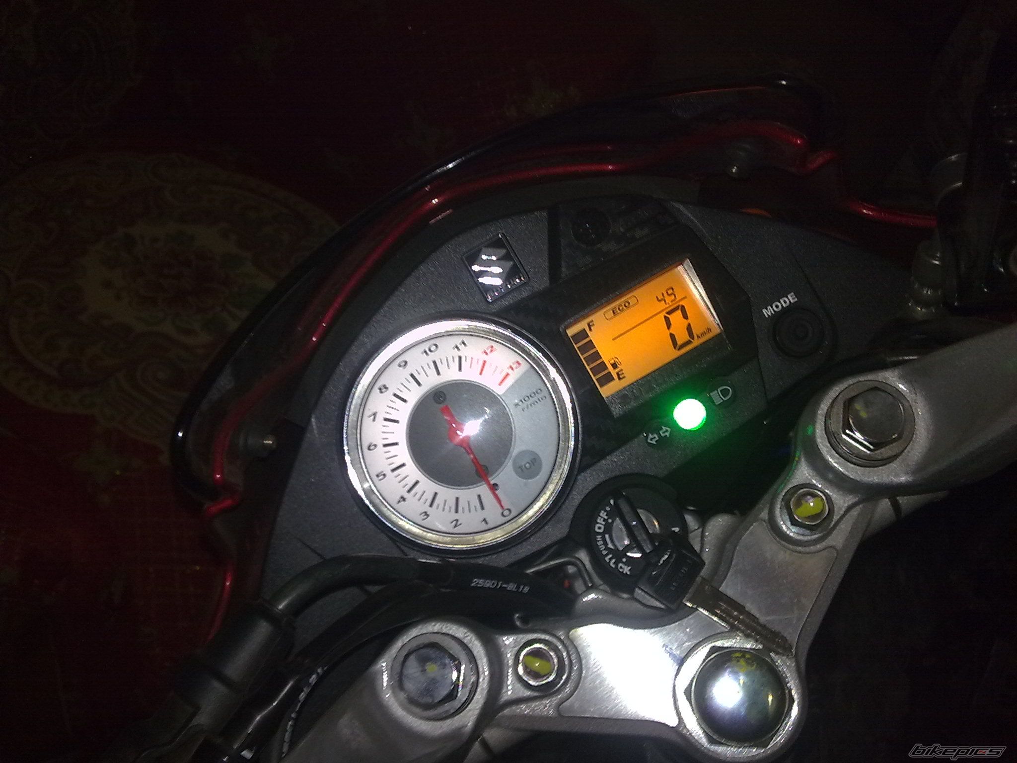 Photo 1633911