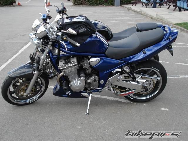 Photo 1633974