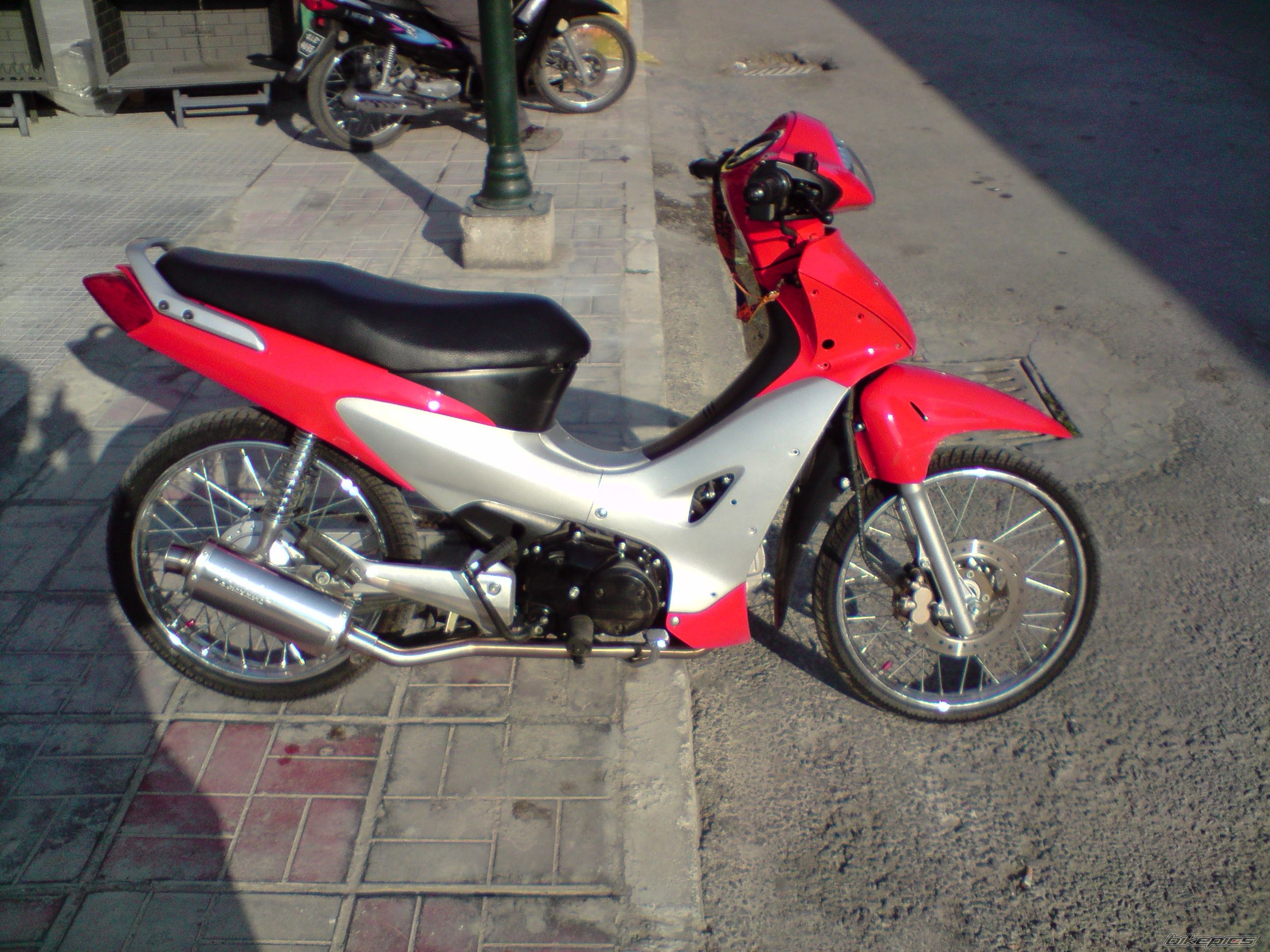 Photo 1633990