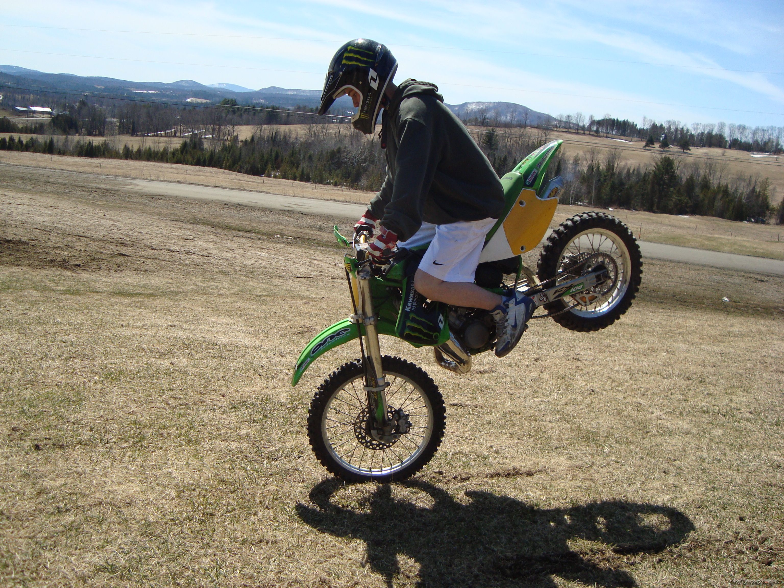 Photo 1634445