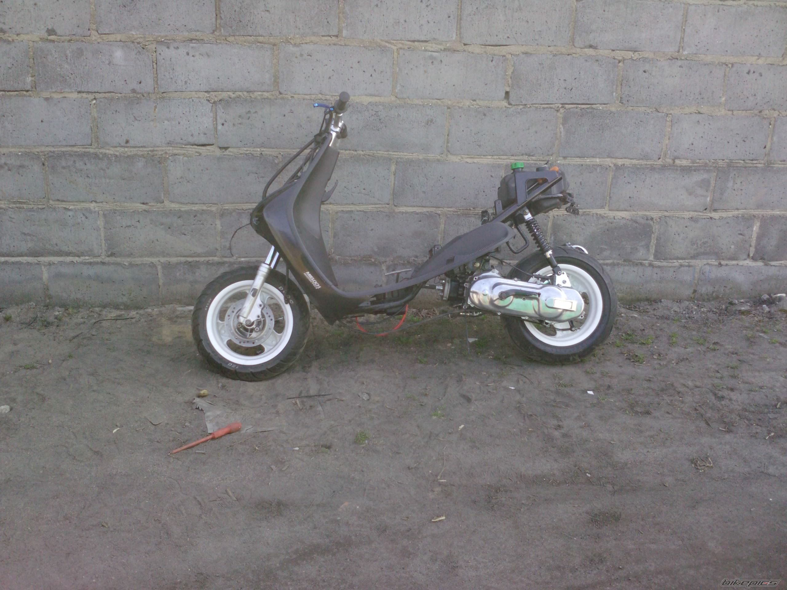 Photo 1634863