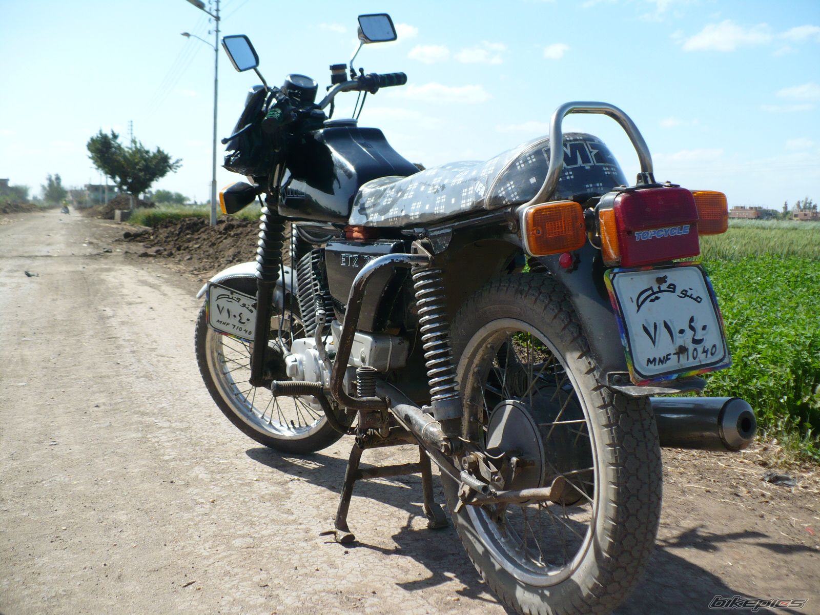 Photo 1635117