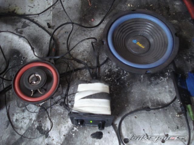 Photo 1635186