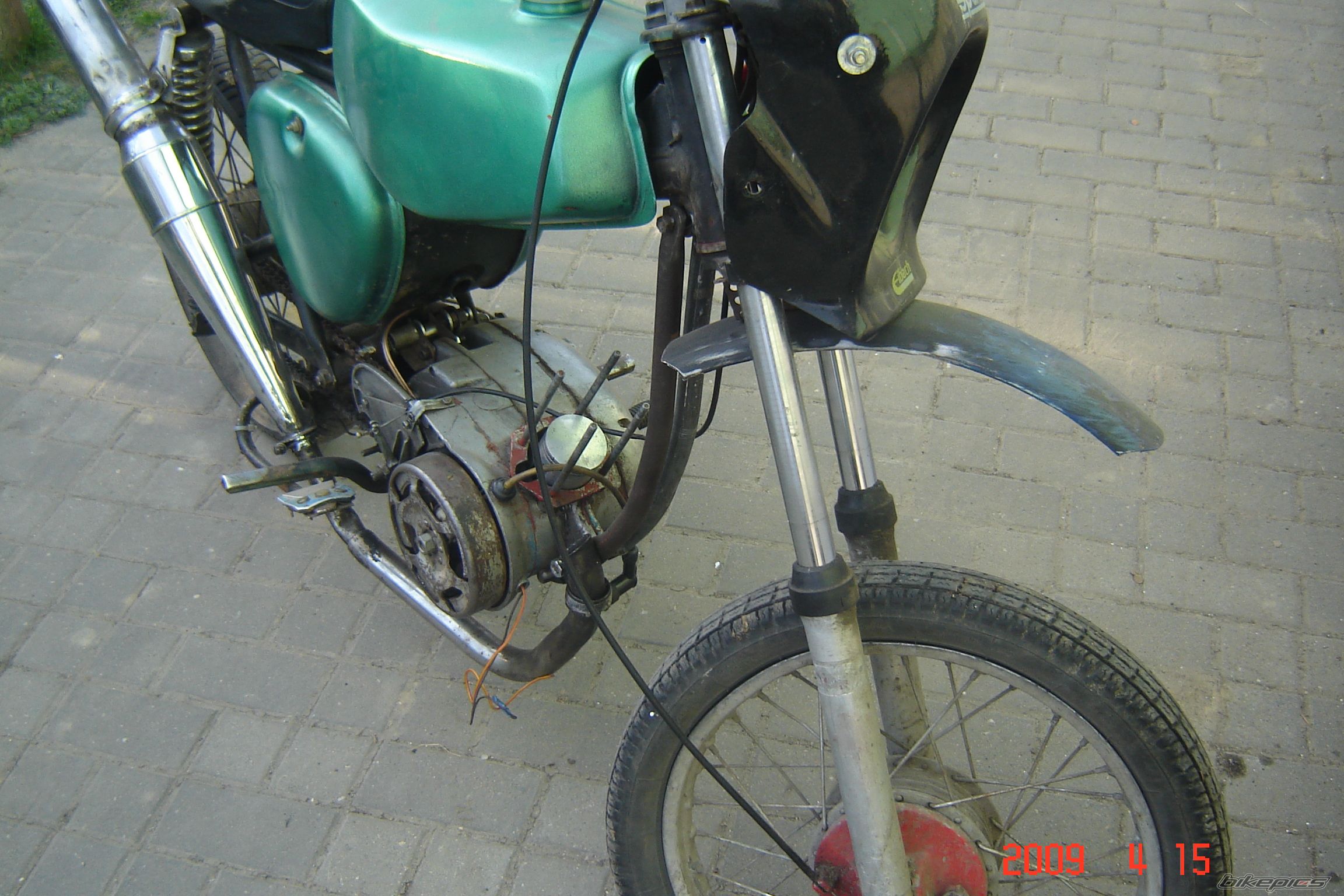 Photo 1635369