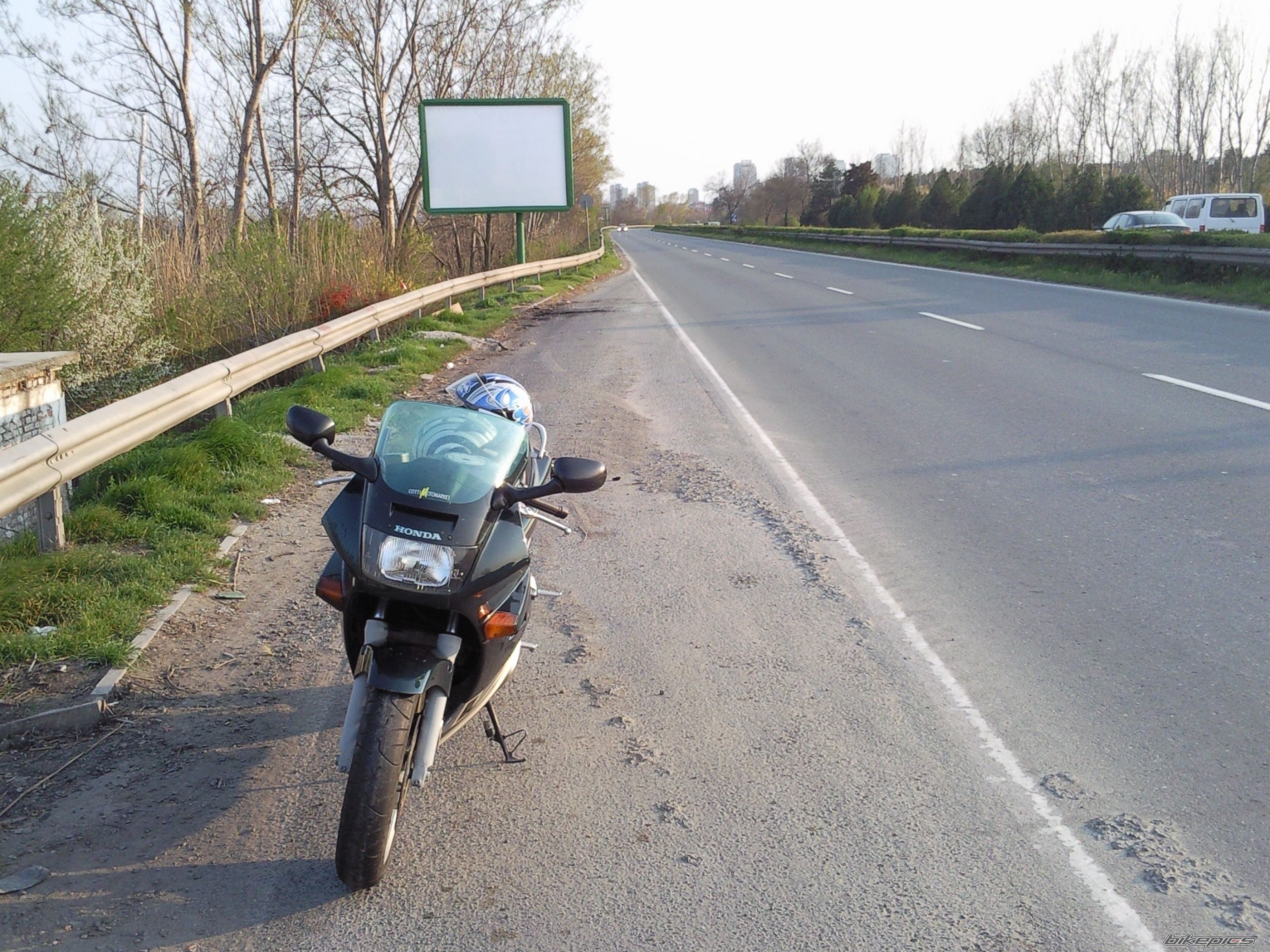 Photo 1635389