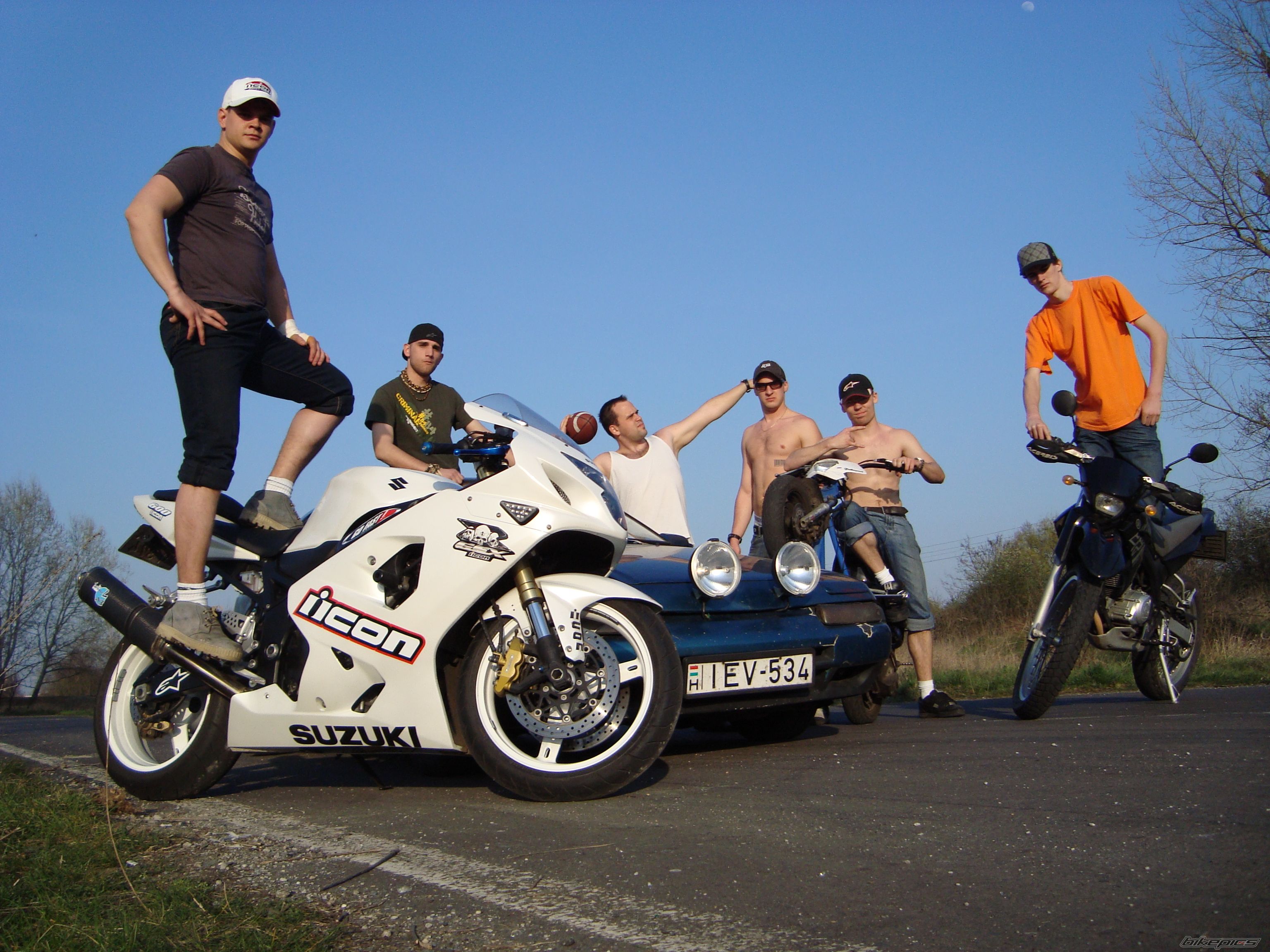 Bike Photo 1635426