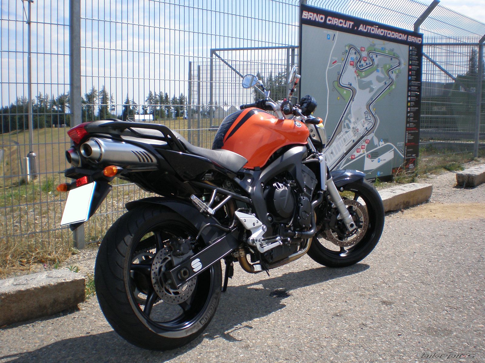 Bike Photo 1635576
