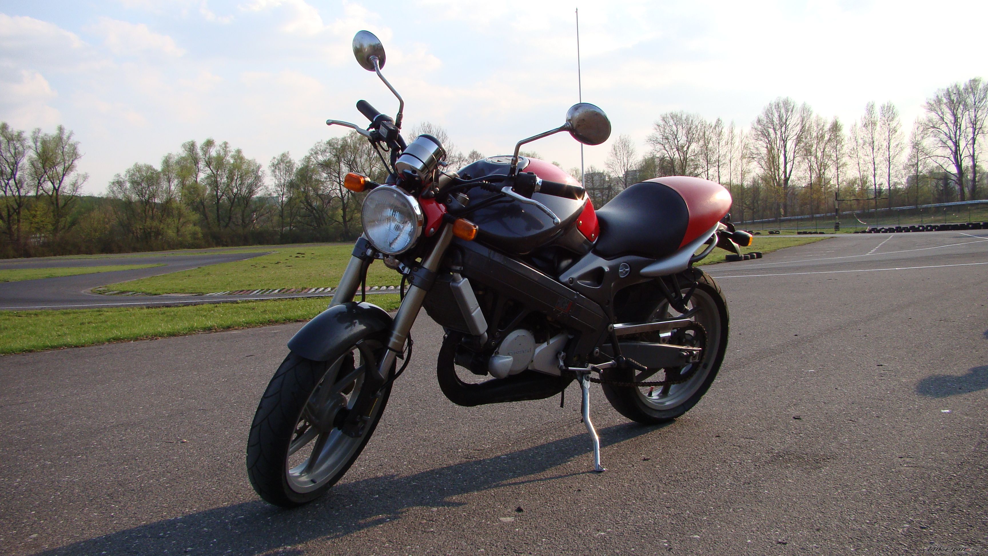 Bike Photo 1635578