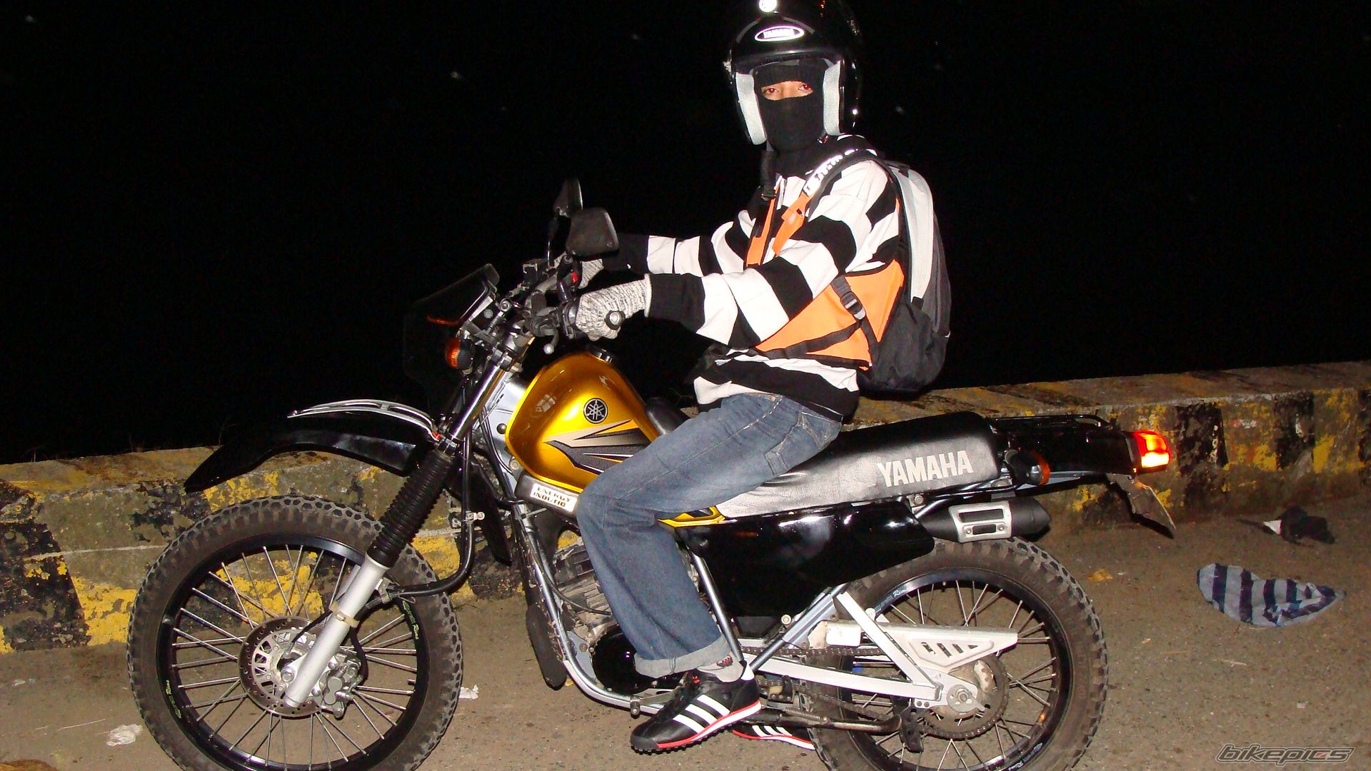 Photo 1635734