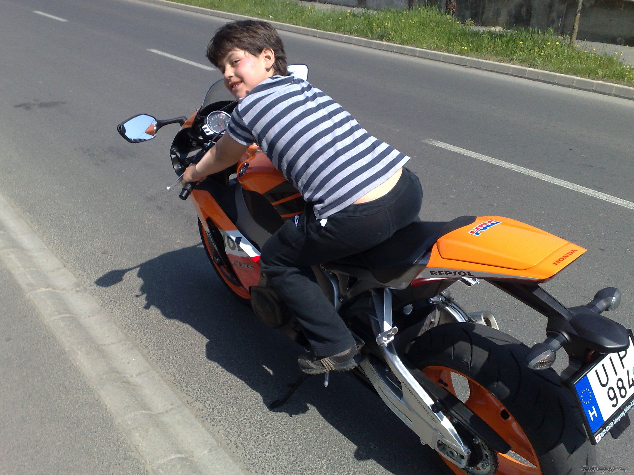 Photo 1635790