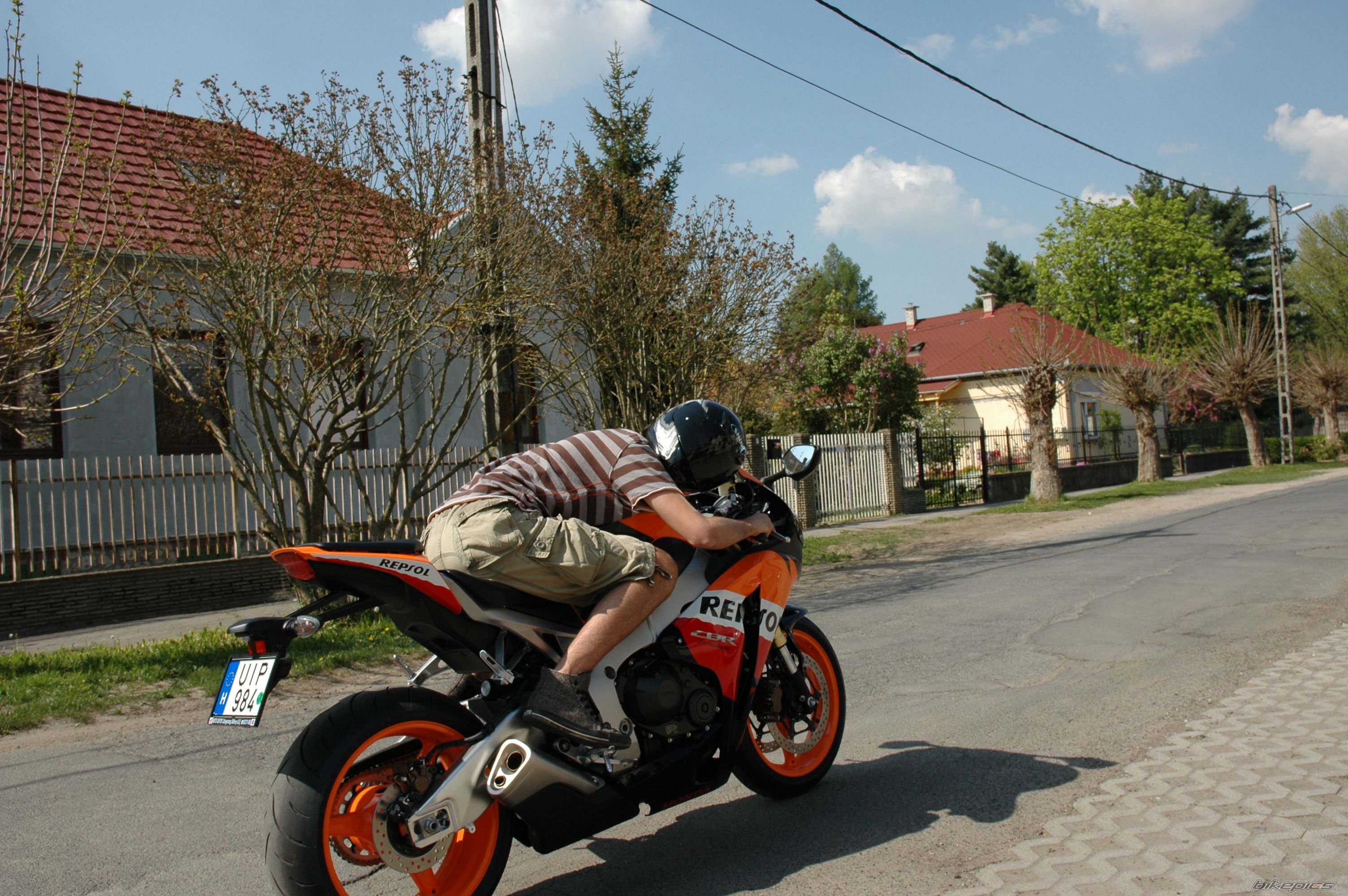 Photo 1635798