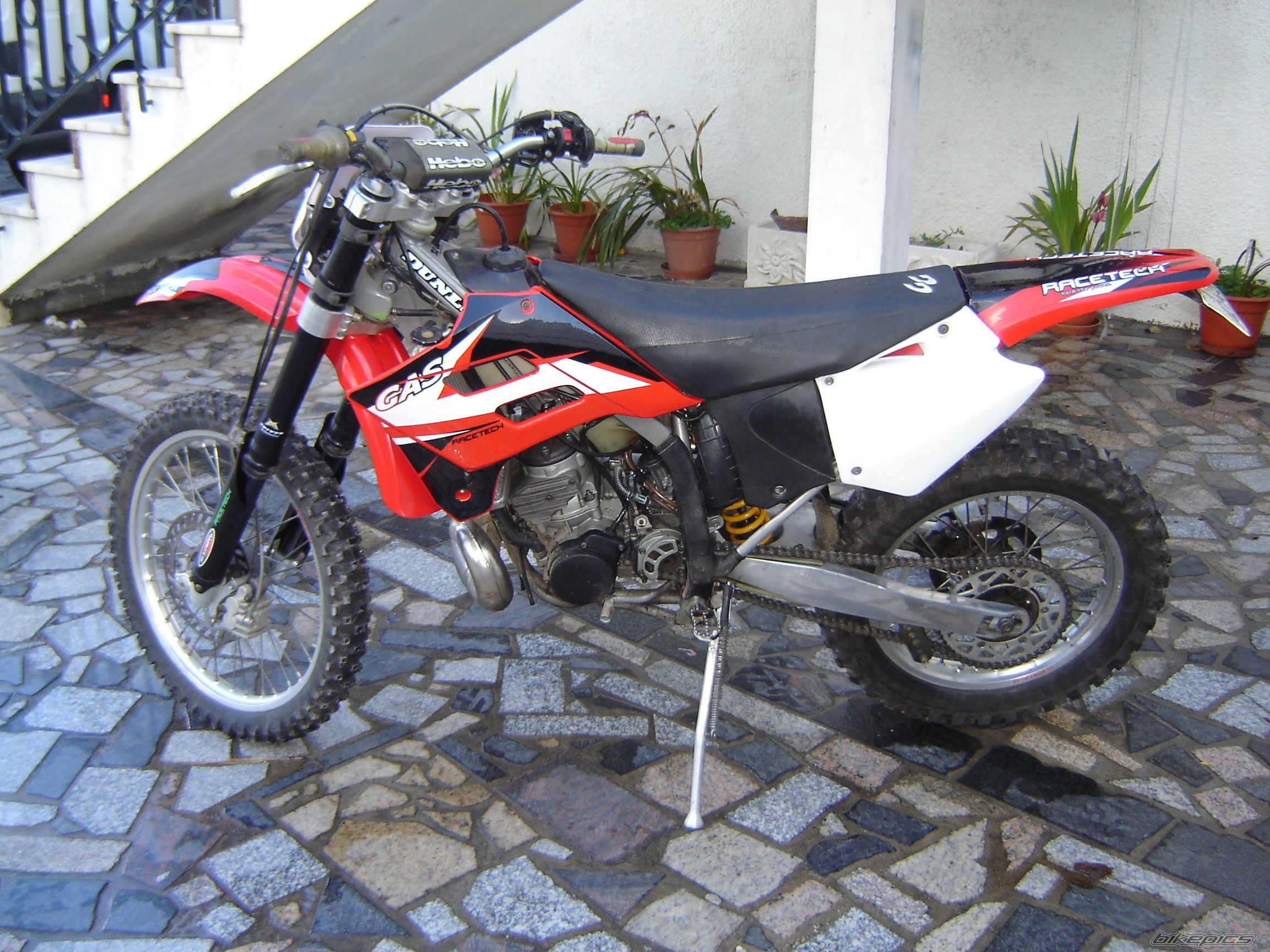 Photo 1635932