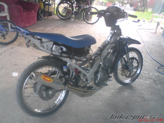 Photo 1635945