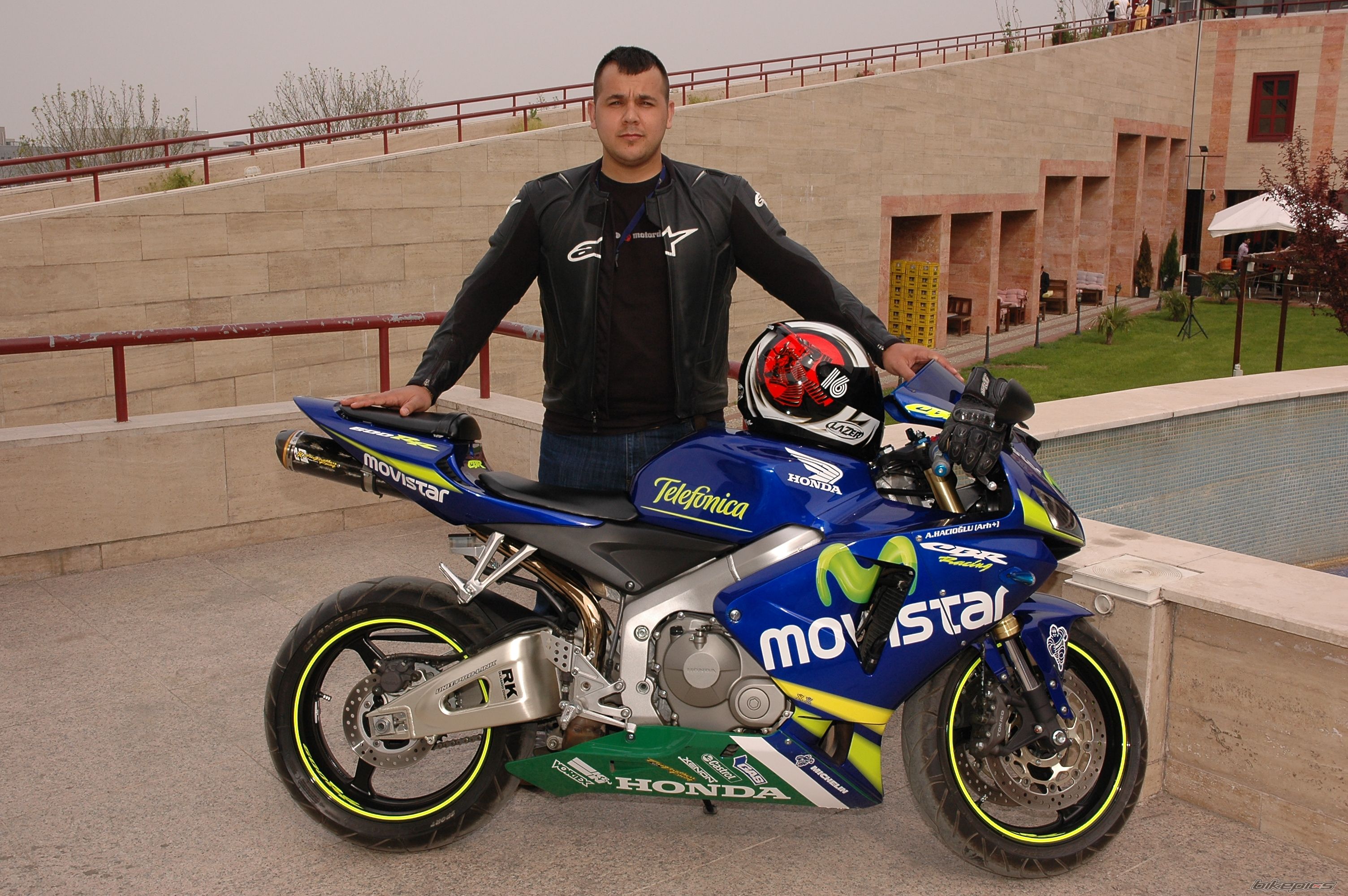 Bike Photo 1636048