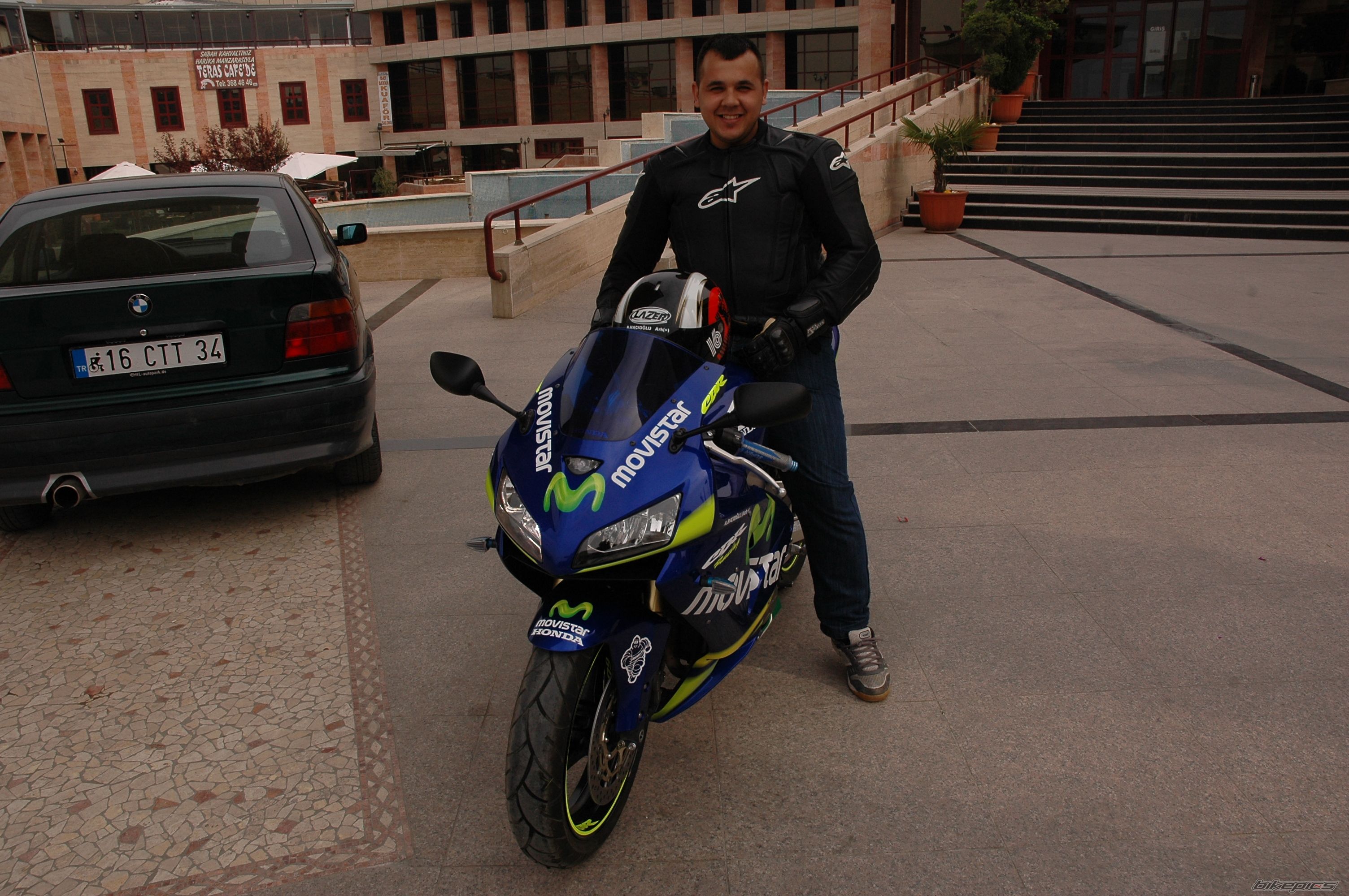 Bike Photo 1636084