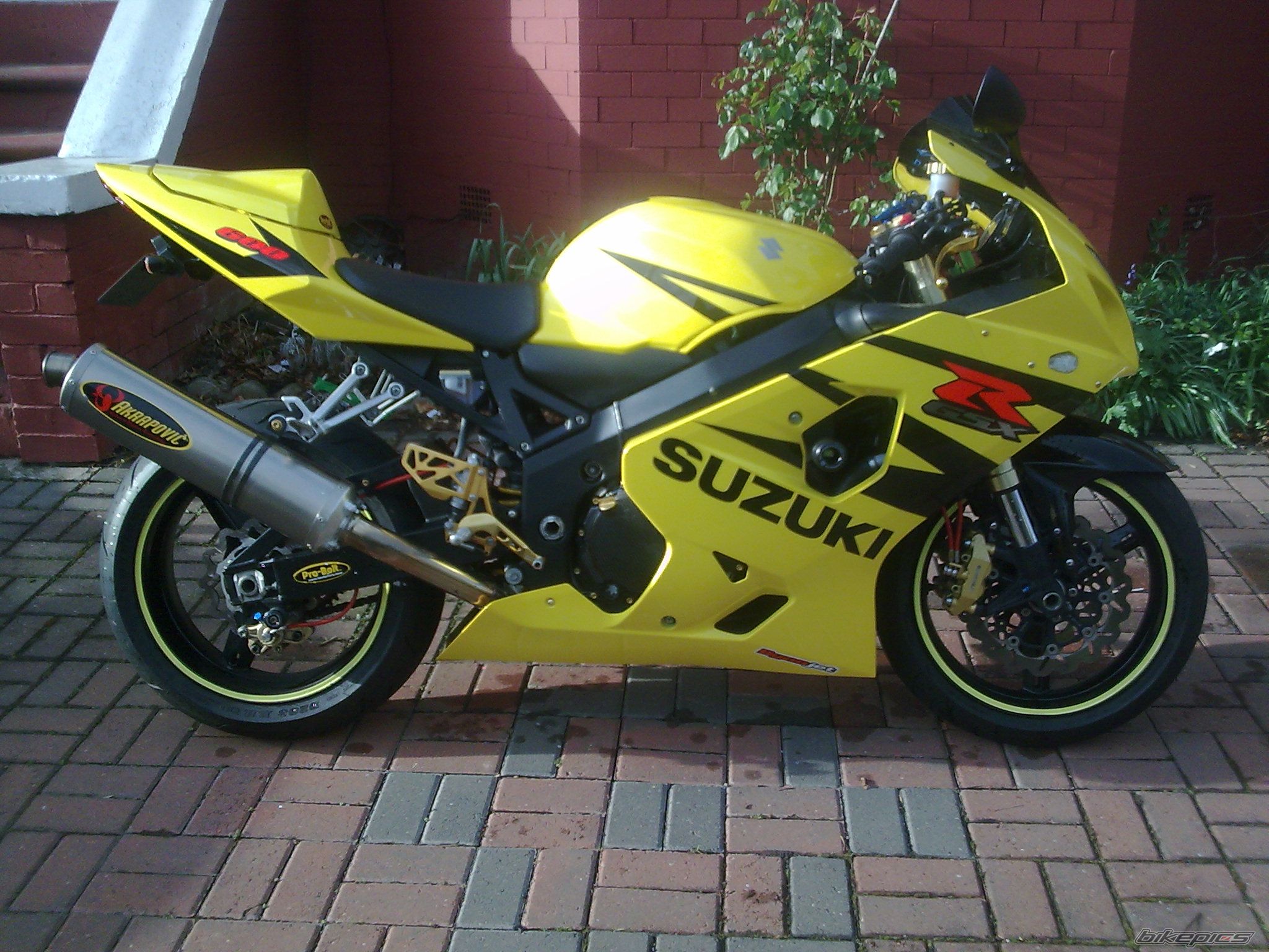 Bike Photo 1636165