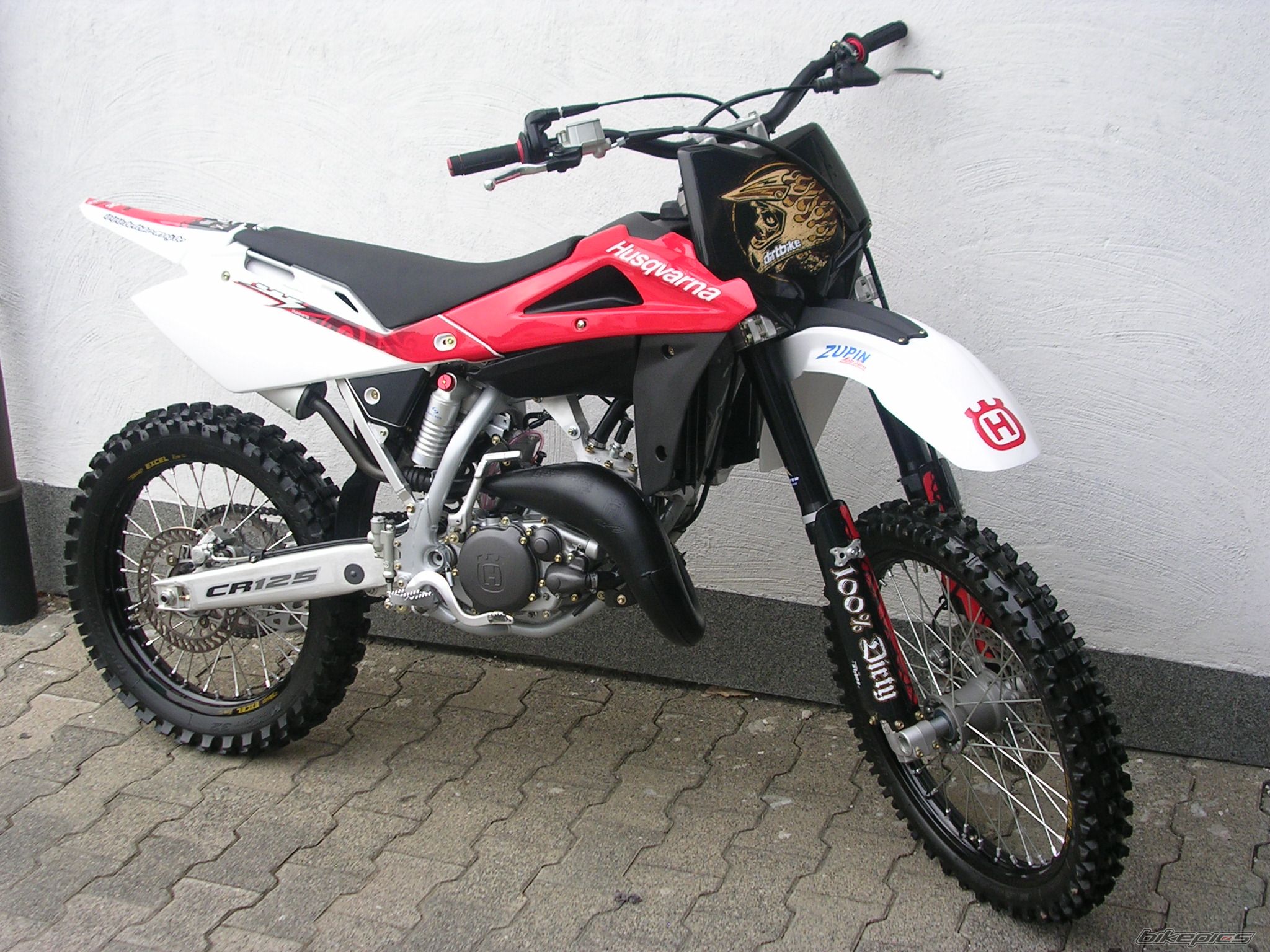 Photo 1636428