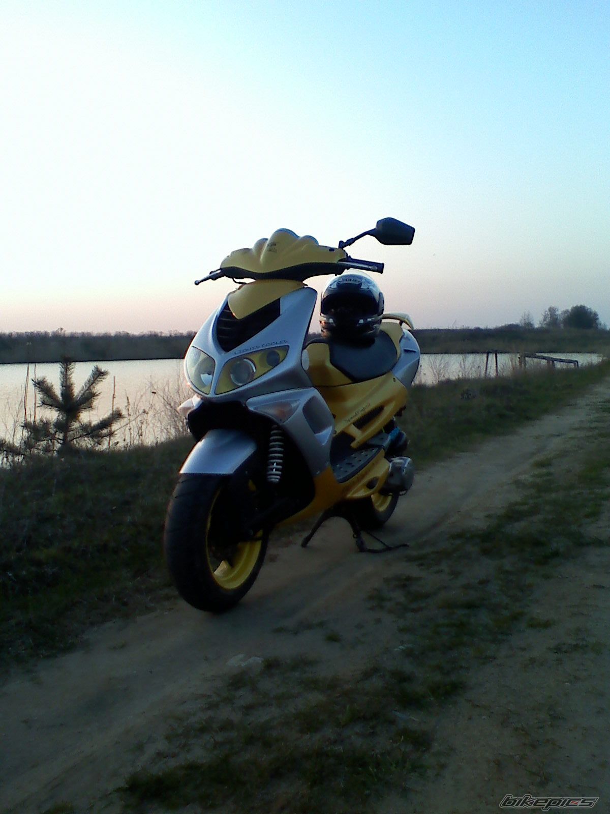 Photo 1636599