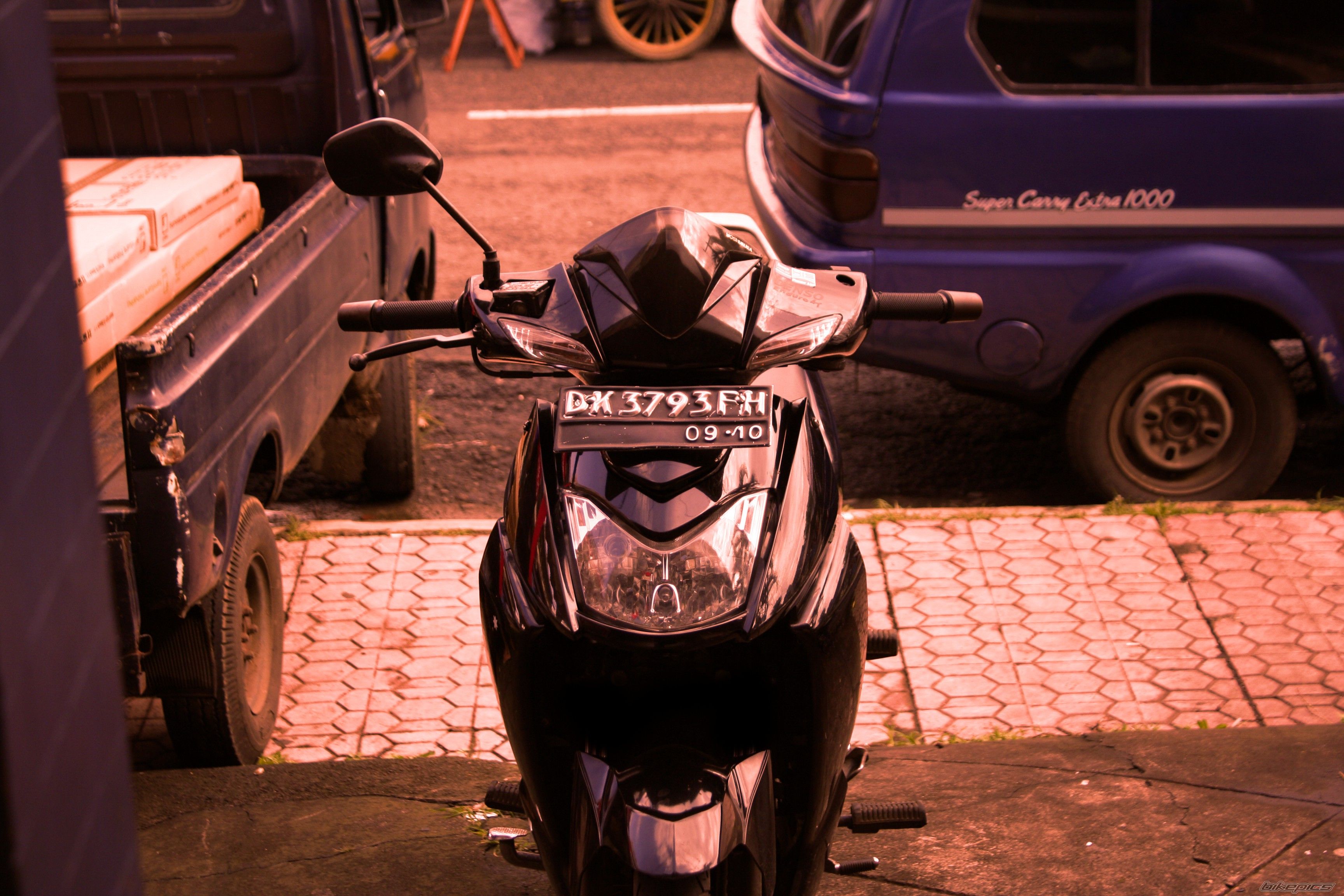 Photo 1636846