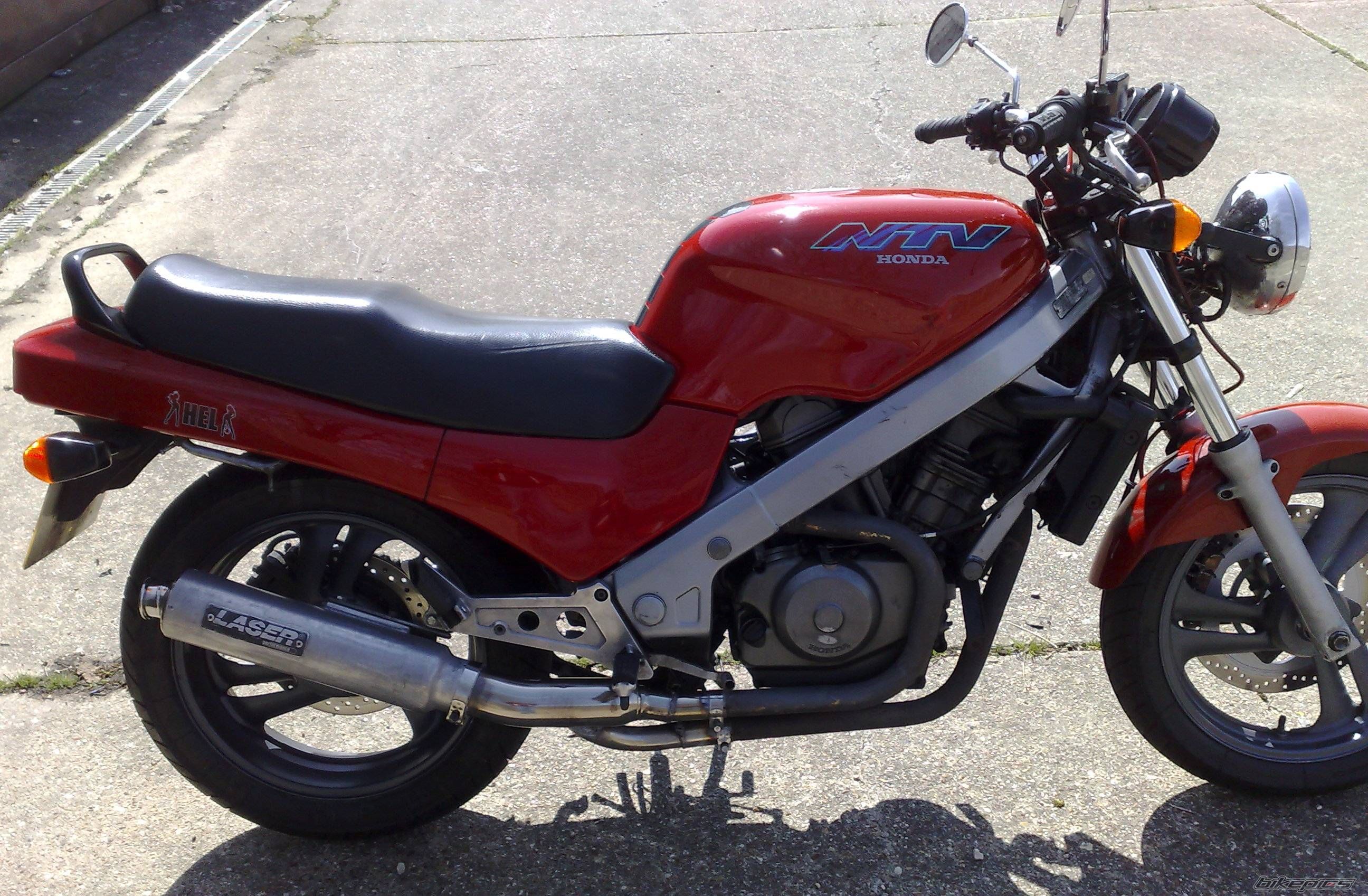 Photo 1636887