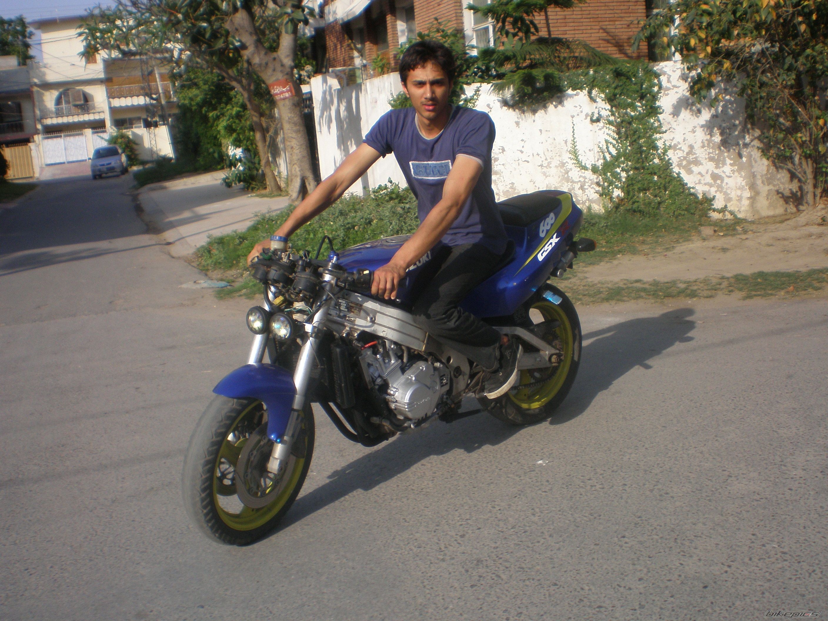 Photo 1636913