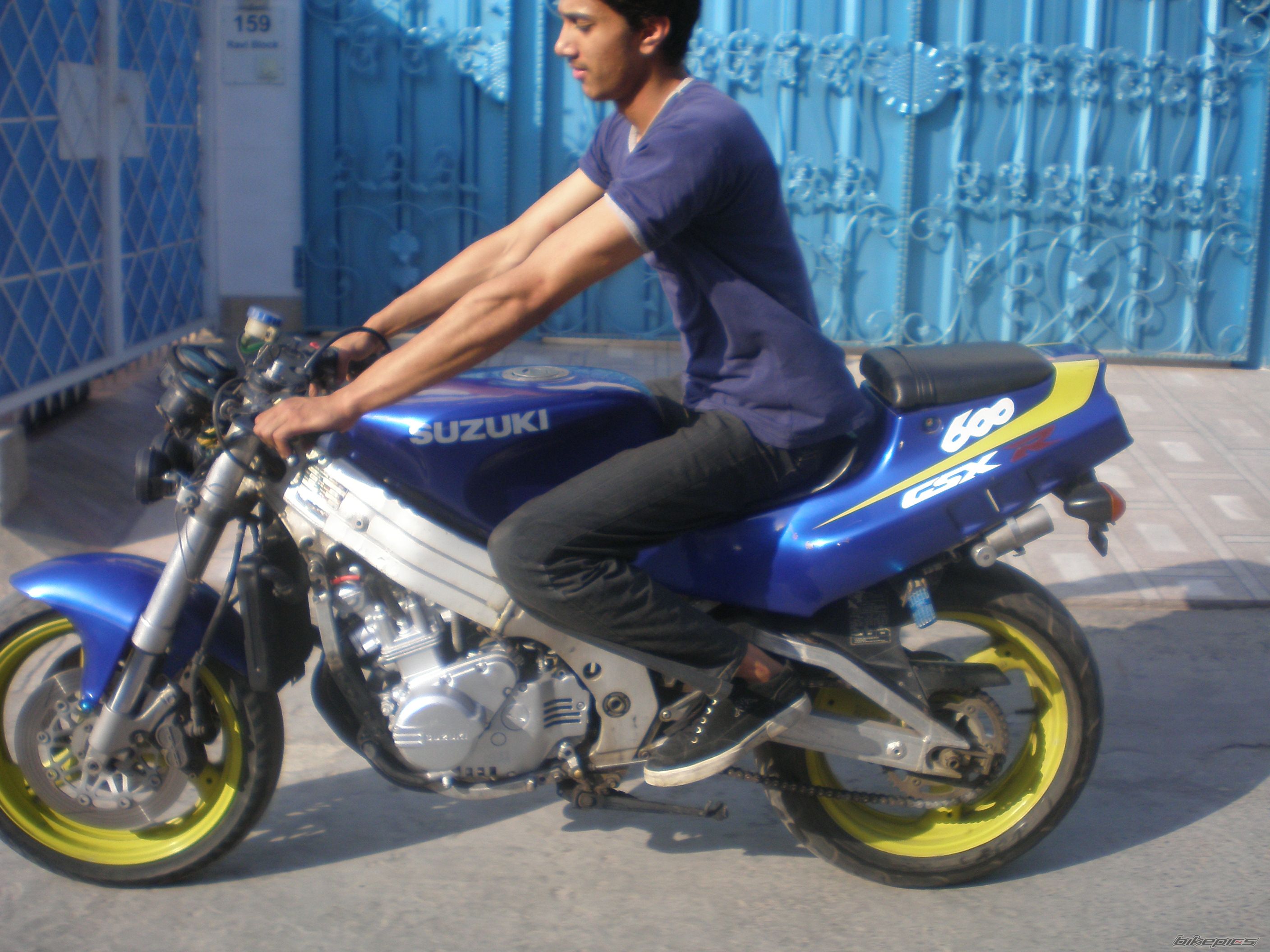 Photo 1636916