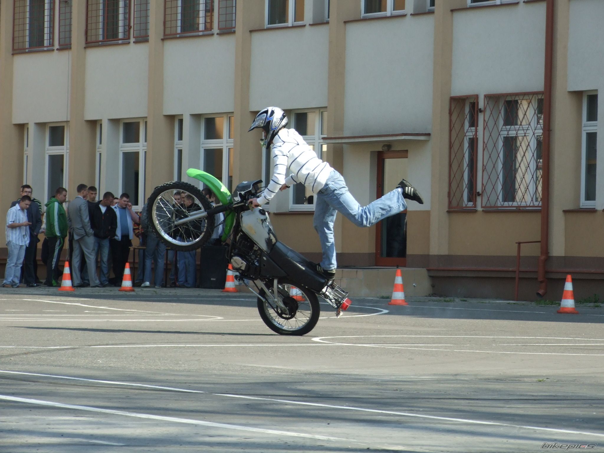 Photo 1637053