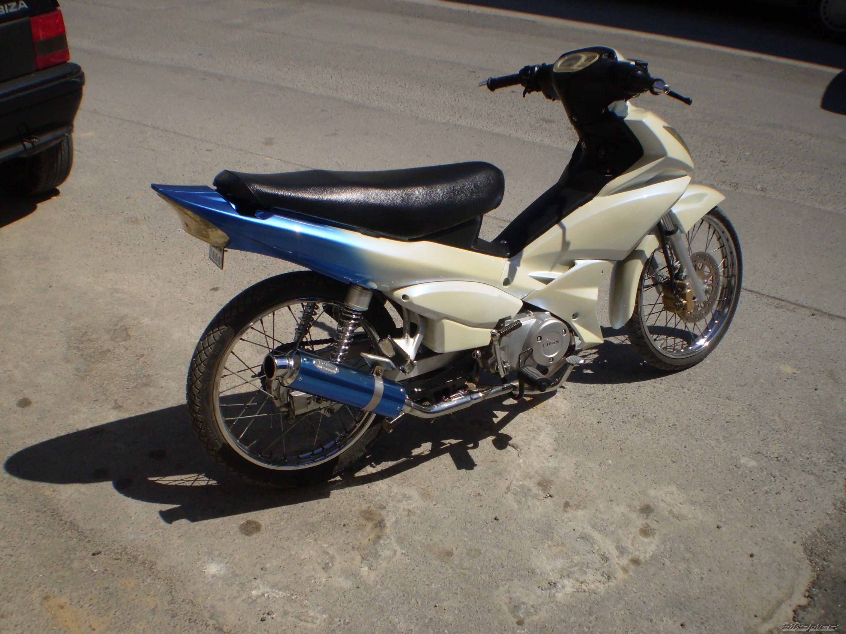 Bike Photo 1637109