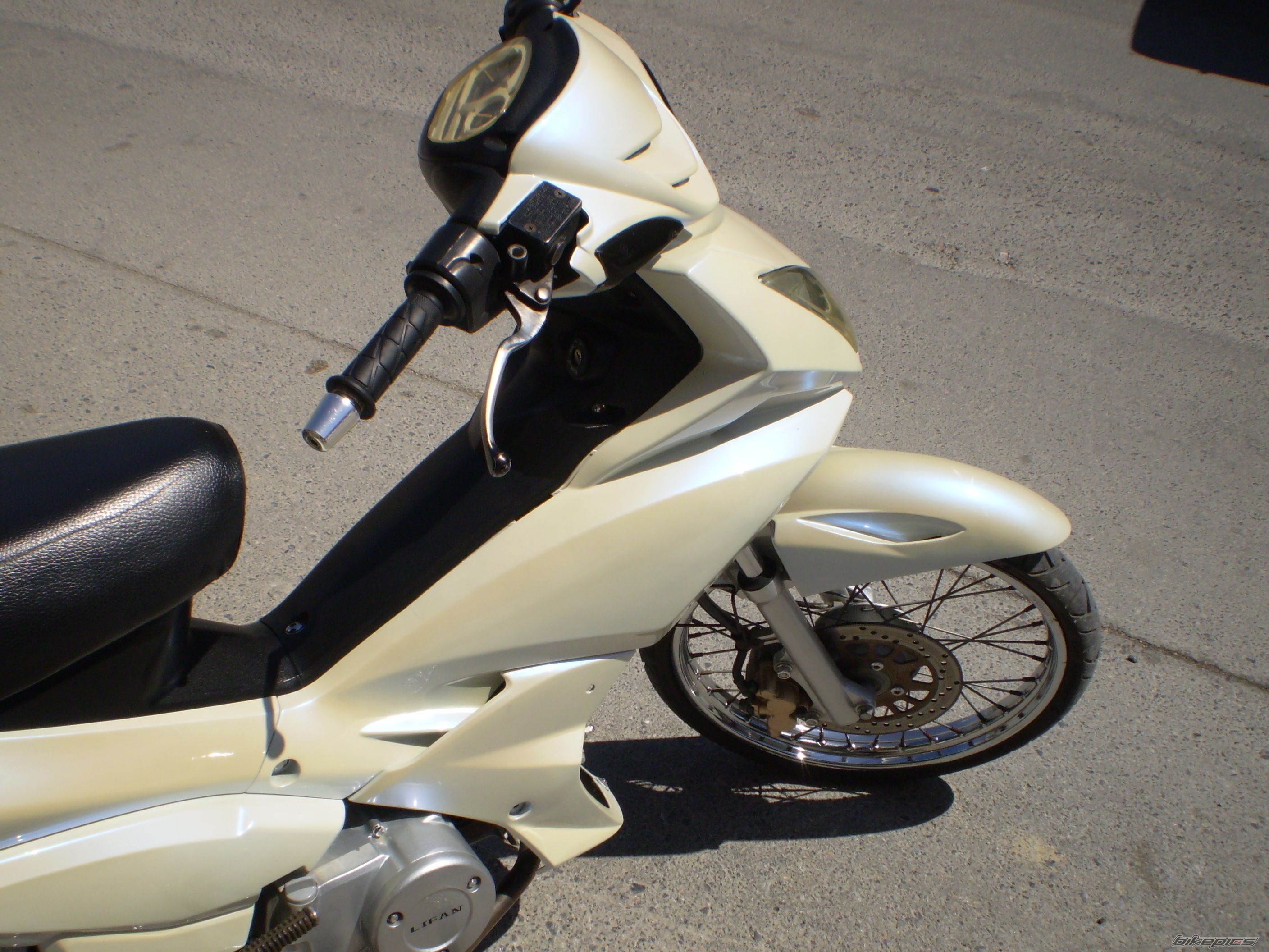 Bike Photo 1637111