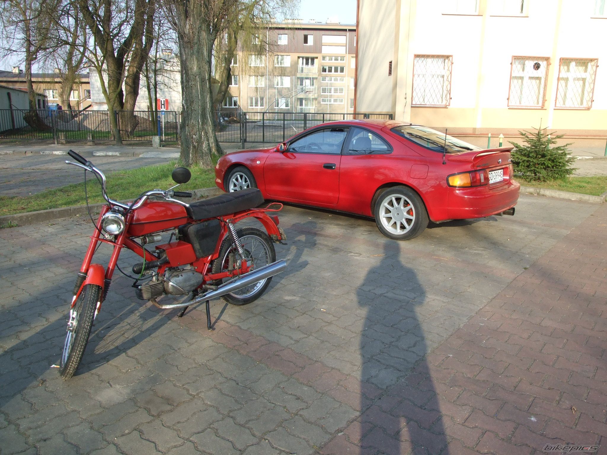 Photo 1637113