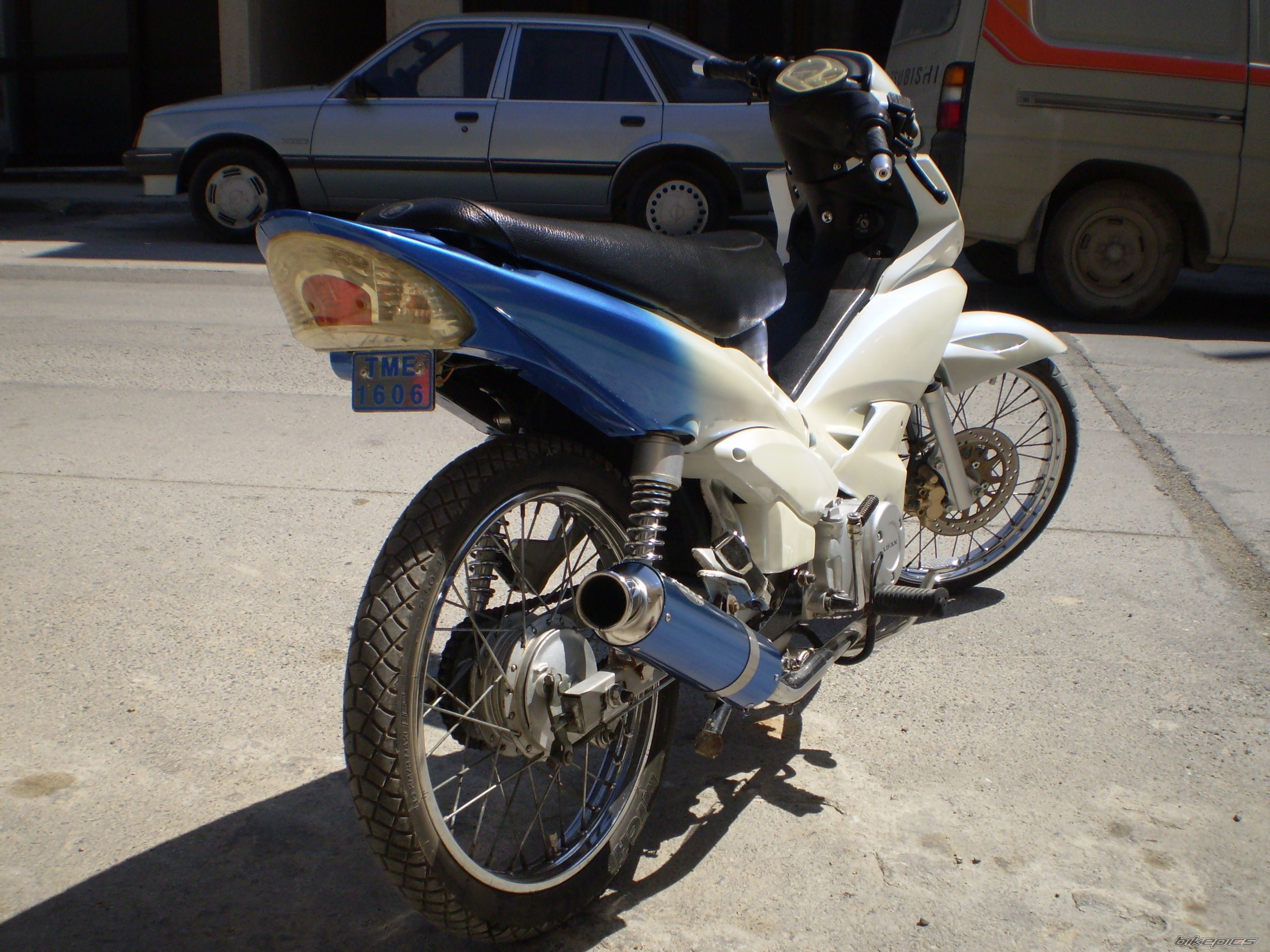 Bike Photo 1637123