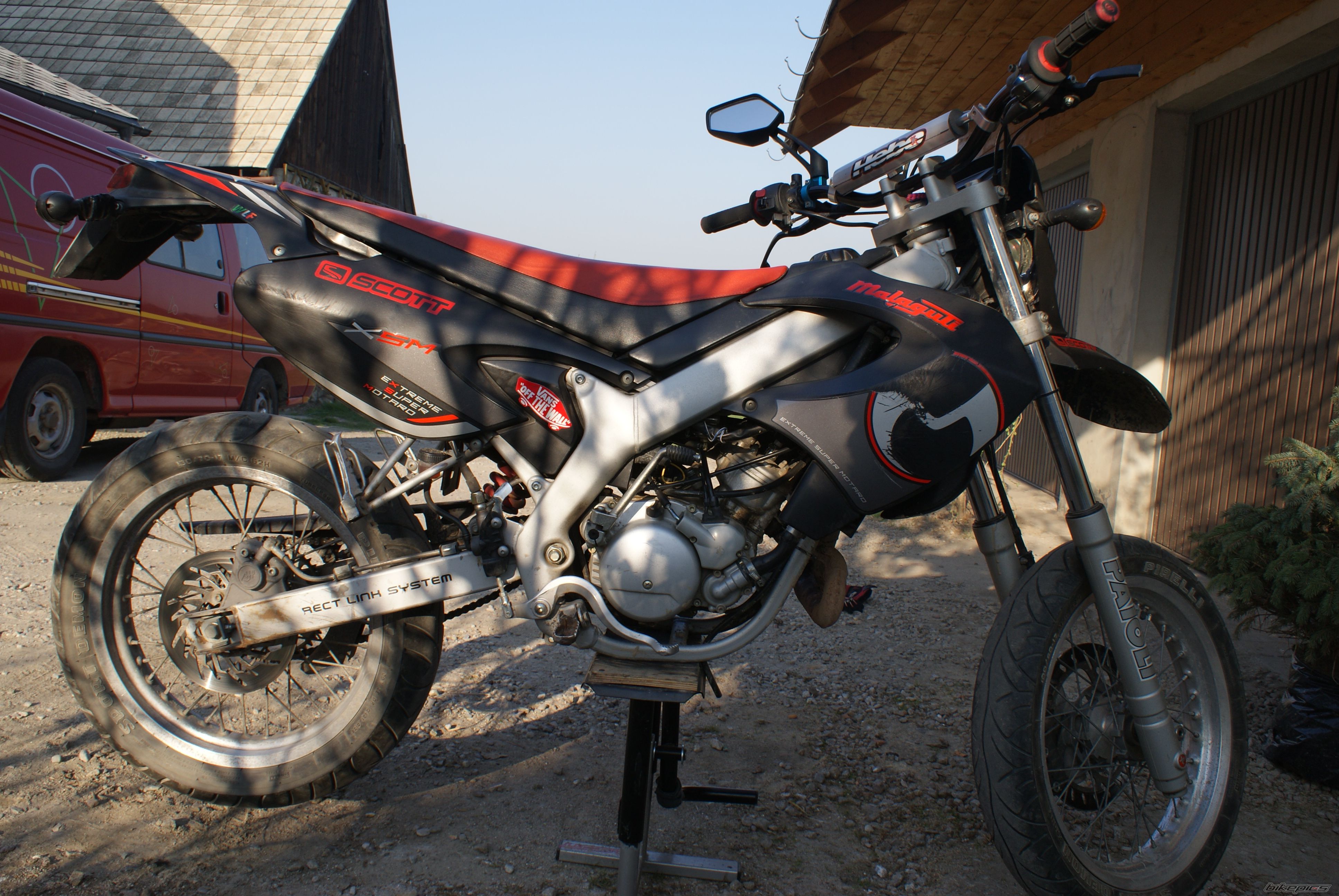 Bike Photo 1637235