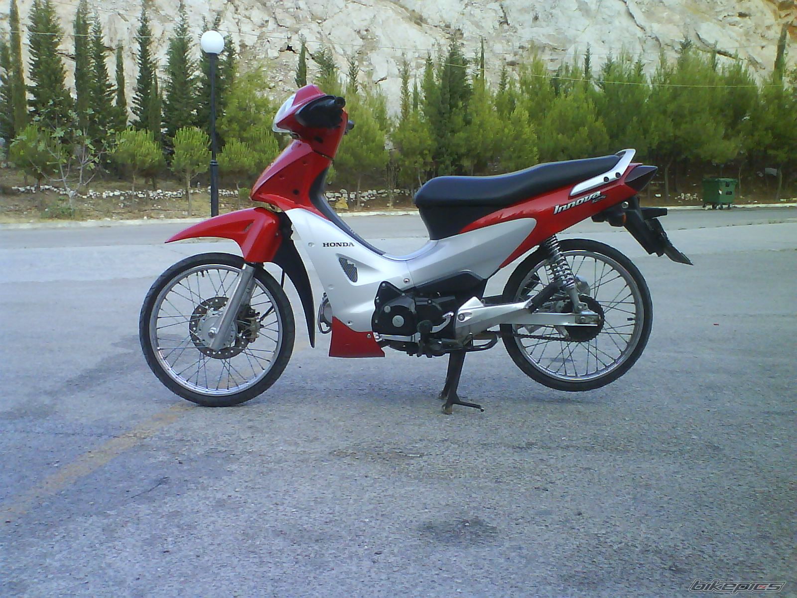 Photo 1637297