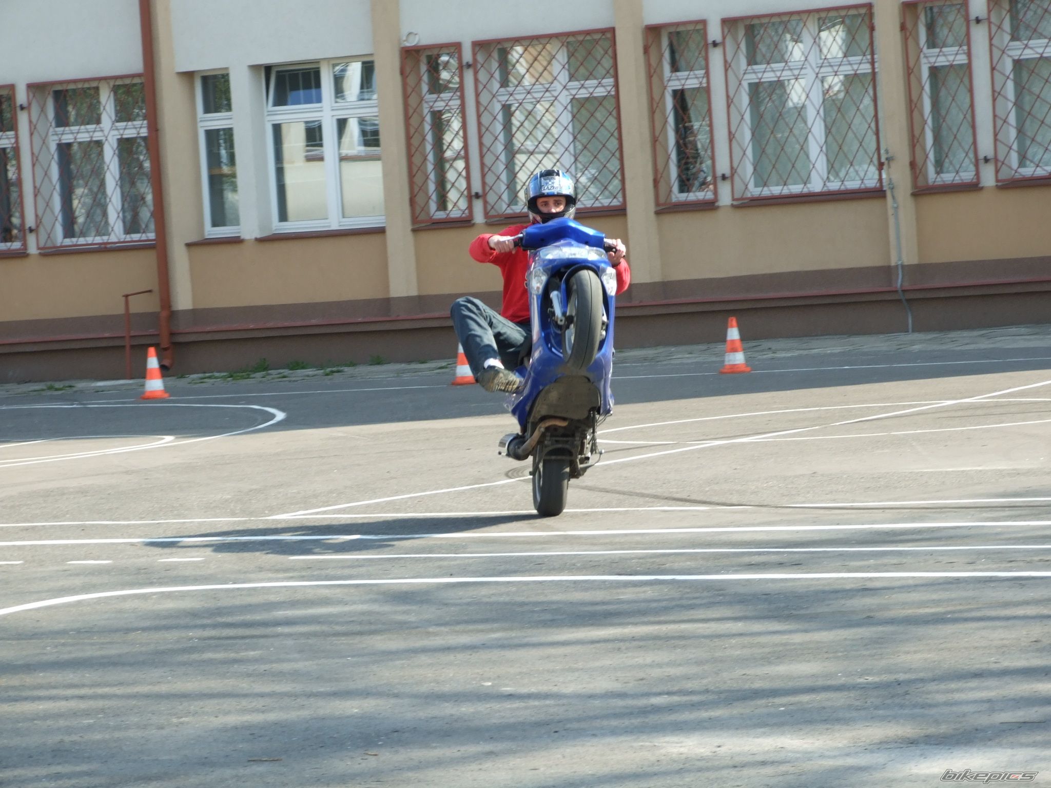 Photo 1637337
